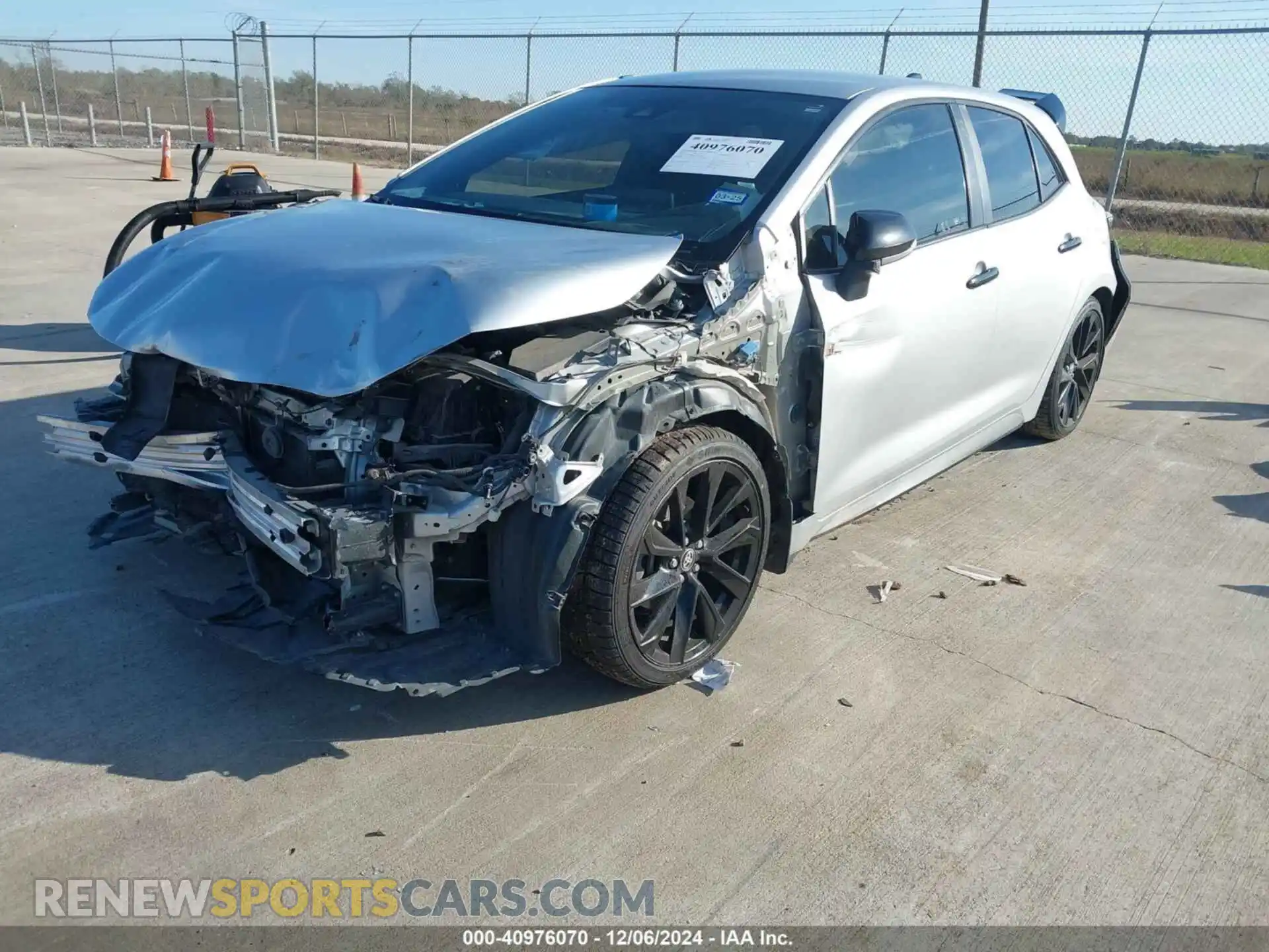 2 fotografías del automóvil dañado JTND4MBE2M3122543 TOYOTA COROLLA 2021