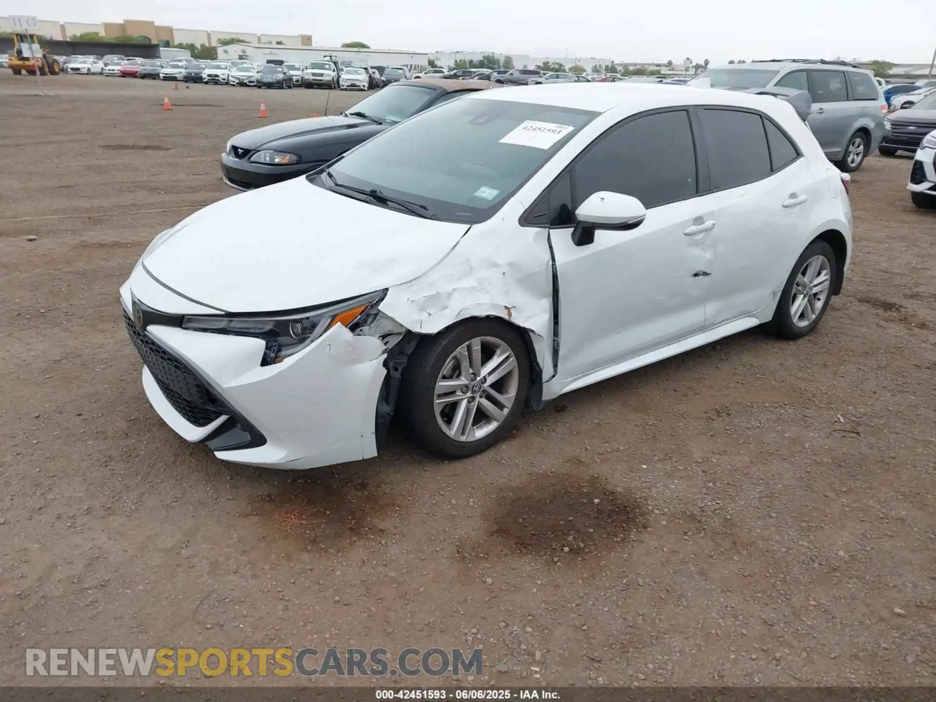 2 Photograph of a damaged car JTND4MBE3M3130814 TOYOTA COROLLA 2021