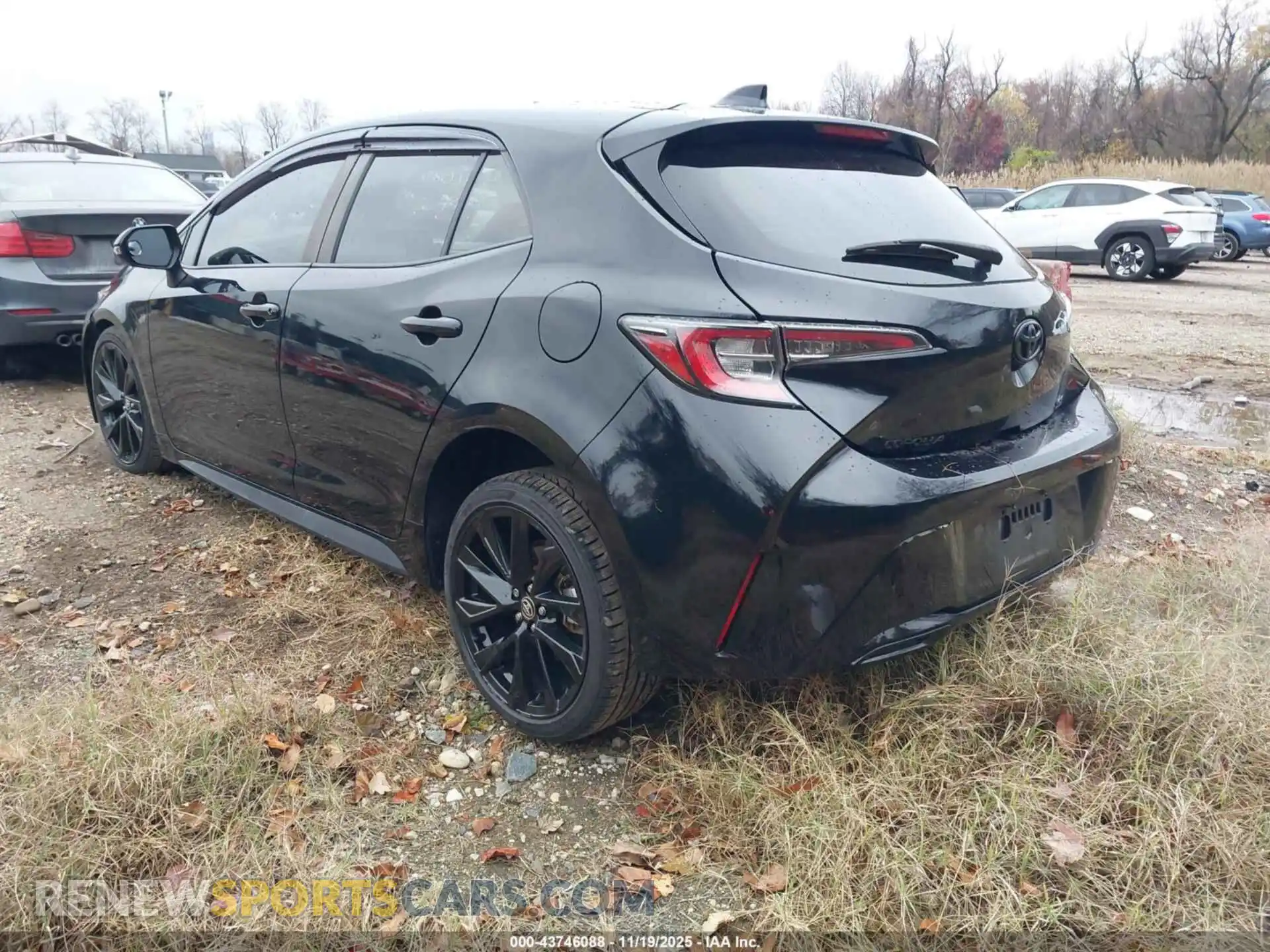 3 Photograph of a damaged car JTND4MBE4M3111642 TOYOTA COROLLA 2021
