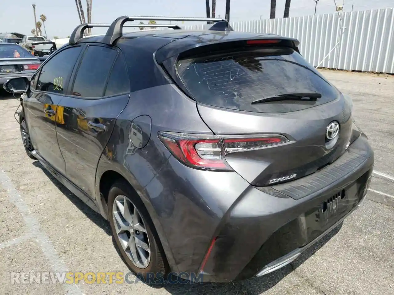3 Photograph of a damaged car JTND4MBE4M3135469 TOYOTA COROLLA 2021