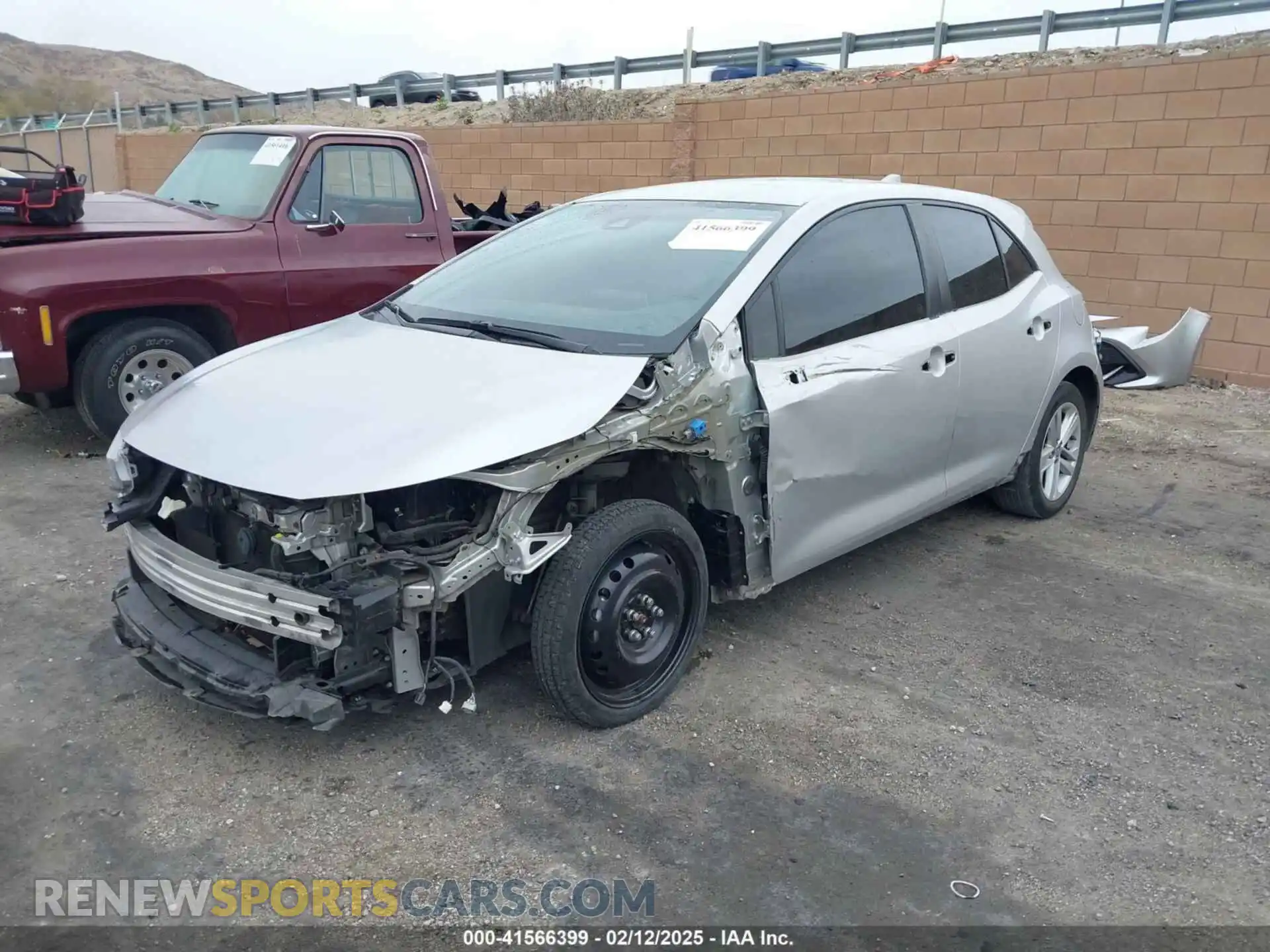 2 Photograph of a damaged car JTND4MBE5M3106384 TOYOTA COROLLA 2021