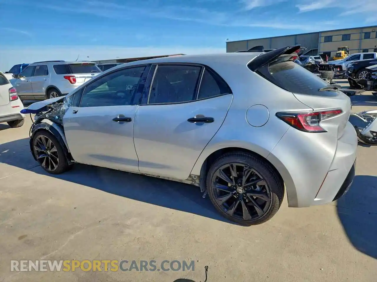 2 Photograph of a damaged car JTND4MBE5M3123959 TOYOTA COROLLA 2021