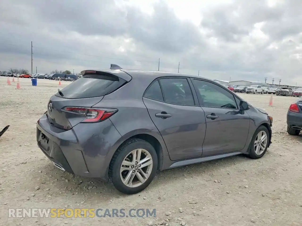 3 Photograph of a damaged car JTND4MBE5M3129454 TOYOTA COROLLA 2021