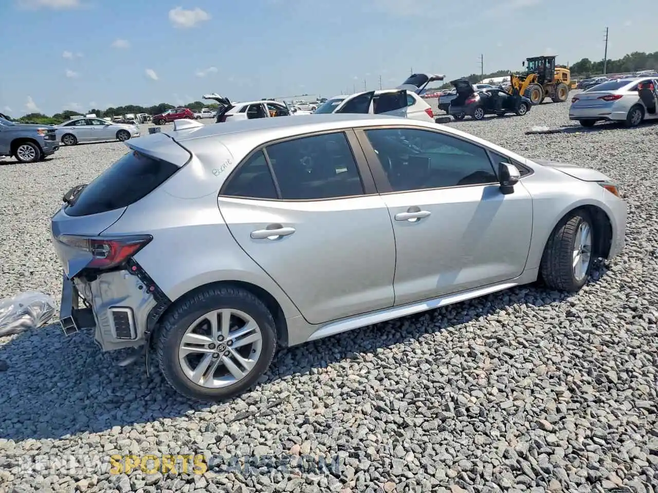 3 Photograph of a damaged car JTND4MBE6M3113036 TOYOTA COROLLA 2021