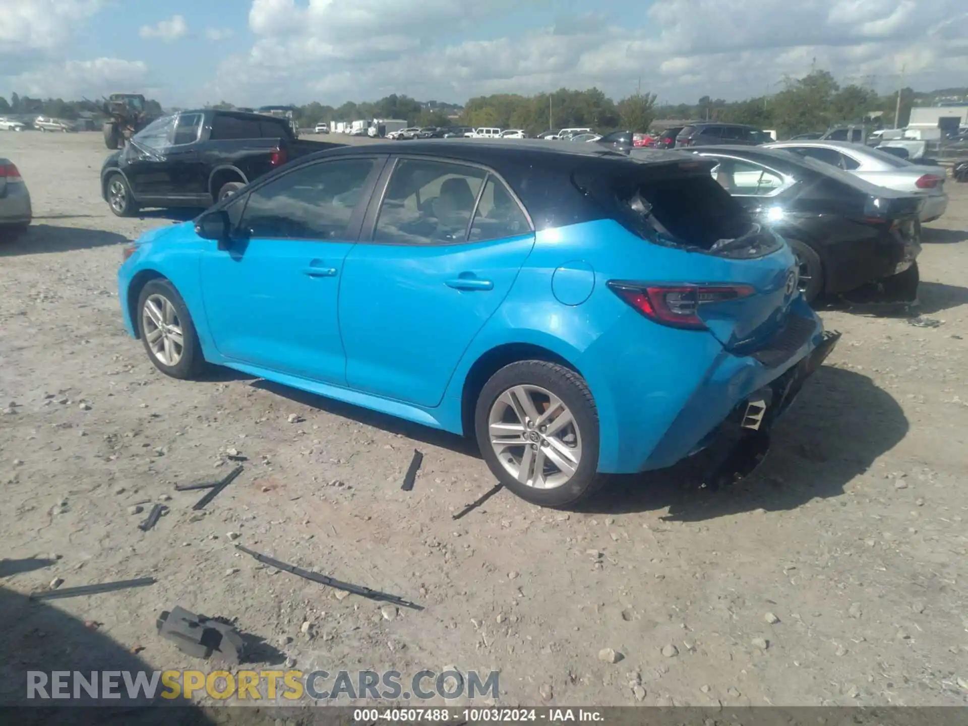 2 fotografías del automóvil dañado JTND4MBE6M3134467 TOYOTA COROLLA 2021
