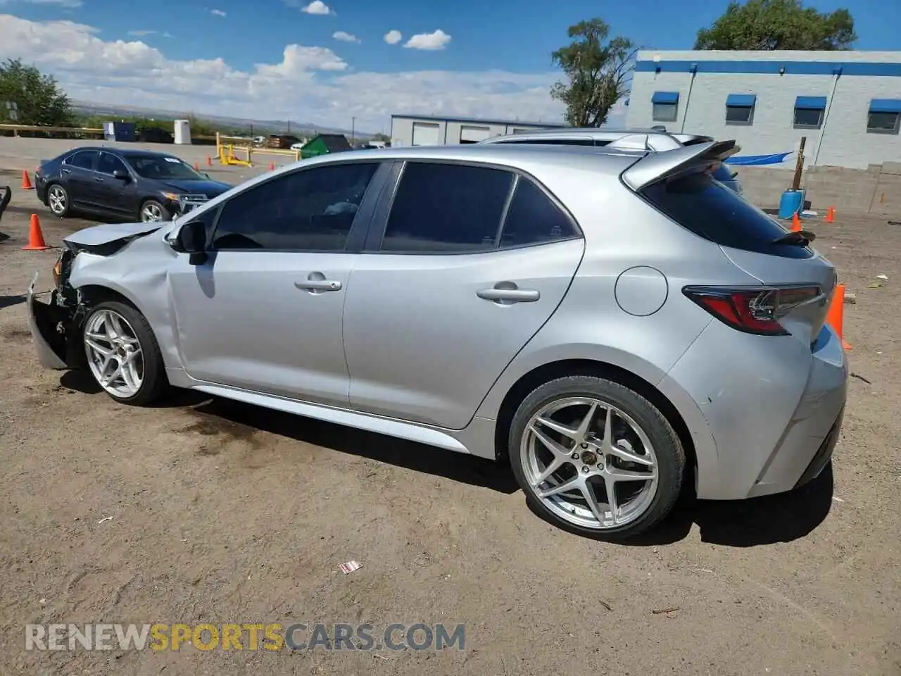 2 Photograph of a damaged car JTND4MBE7M3111117 TOYOTA COROLLA 2021