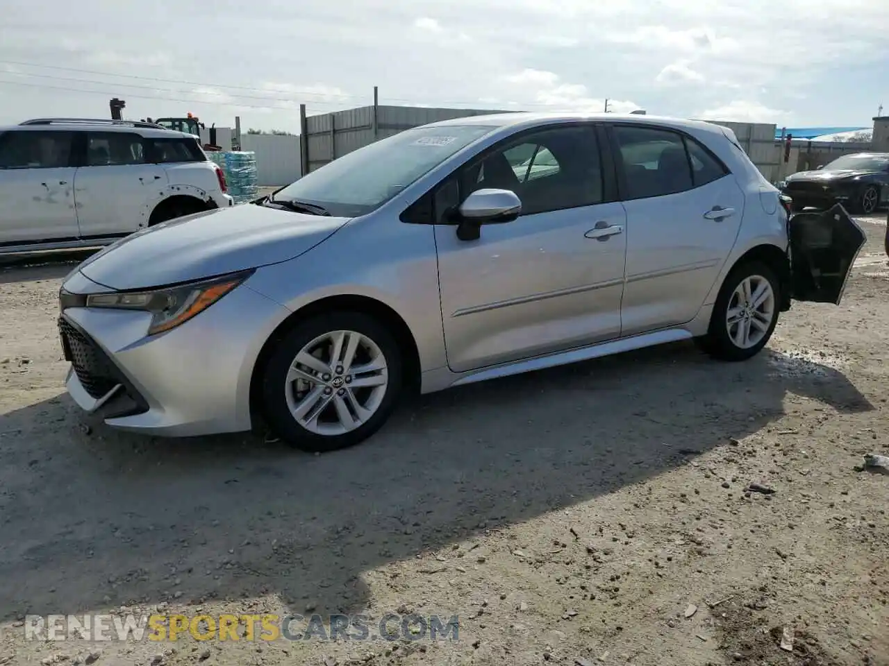 1 Photograph of a damaged car JTND4MBE8M3122689 TOYOTA COROLLA 2021