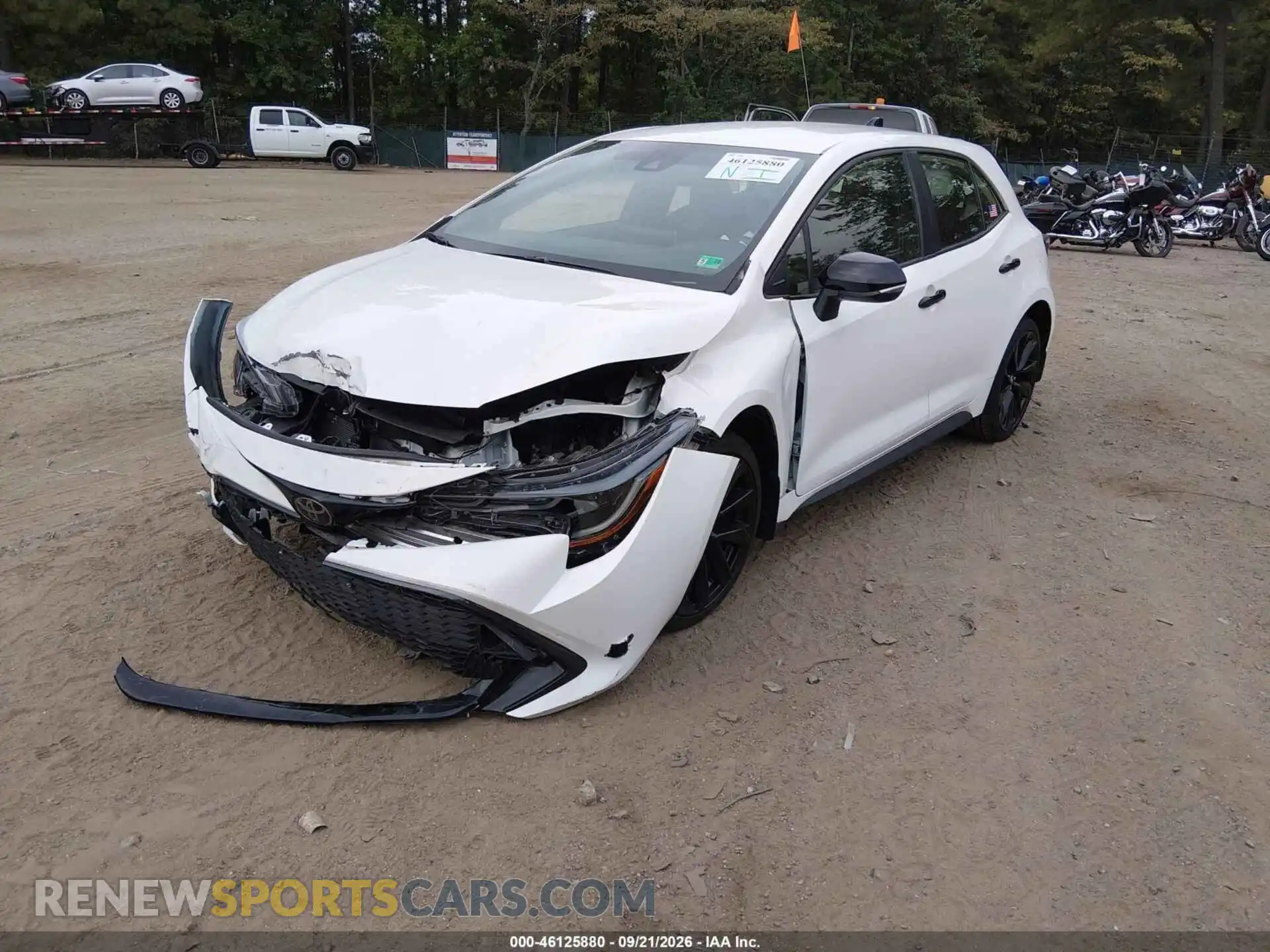 2 Photograph of a damaged car JTND4MBE8M3133871 TOYOTA COROLLA 2021