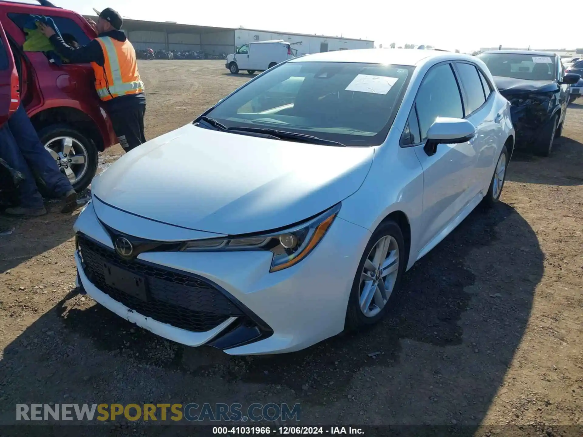 2 Photograph of a damaged car JTND4MBE8M3137113 TOYOTA COROLLA 2021