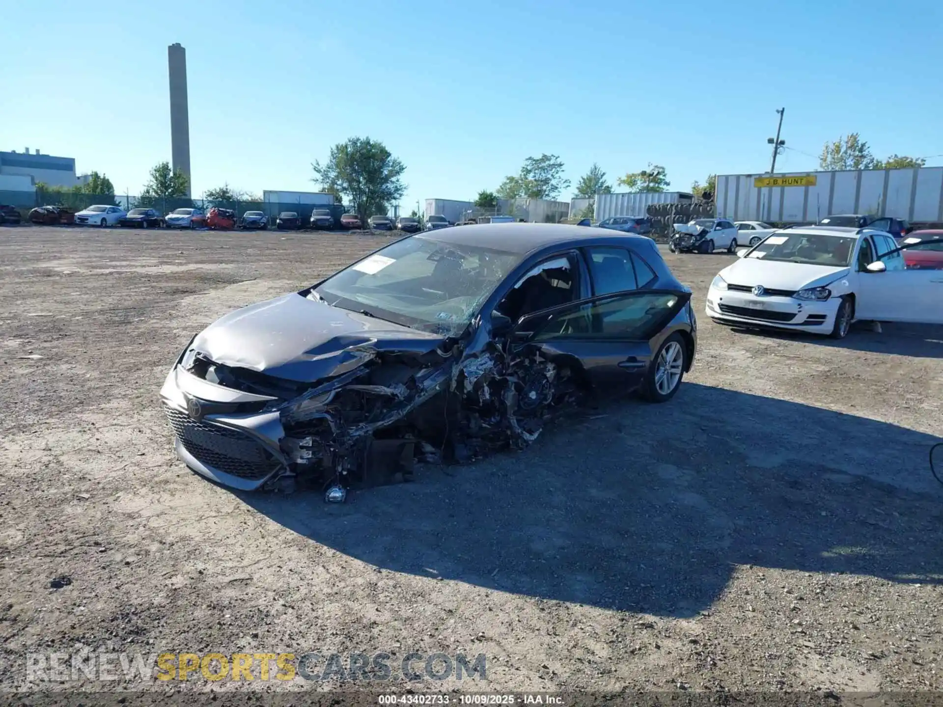 2 Photograph of a damaged car JTND4MBE8M3139153 TOYOTA COROLLA 2021