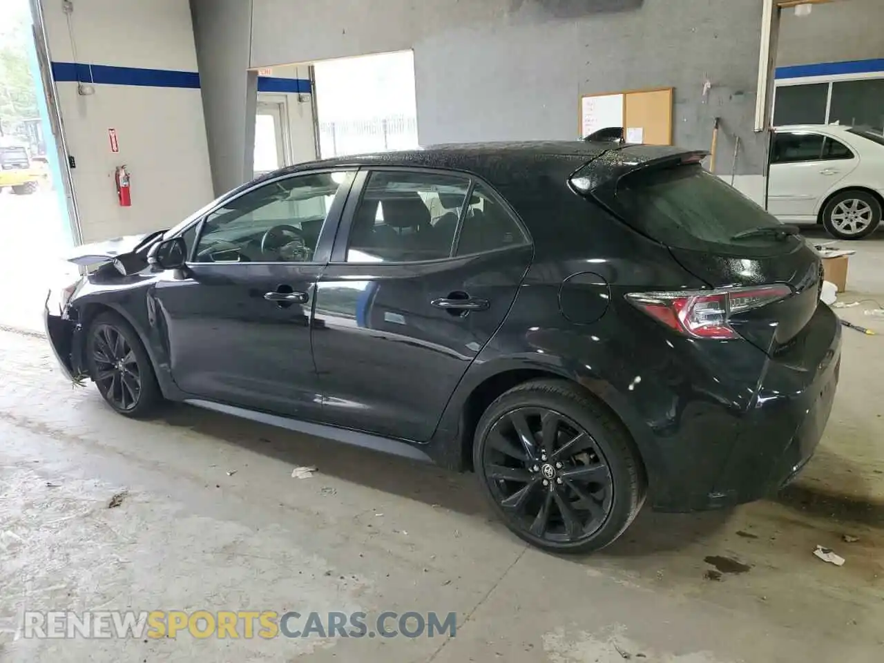 2 Photograph of a damaged car JTND4MBE9M3135094 TOYOTA COROLLA 2021