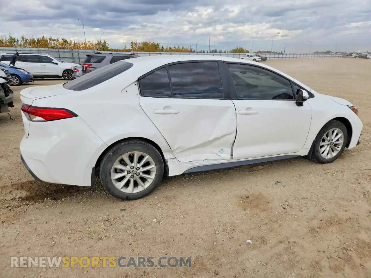 3 fotografías del automóvil dañado 5YFB4MBE6NP138331 TOYOTA COROLLA 2022