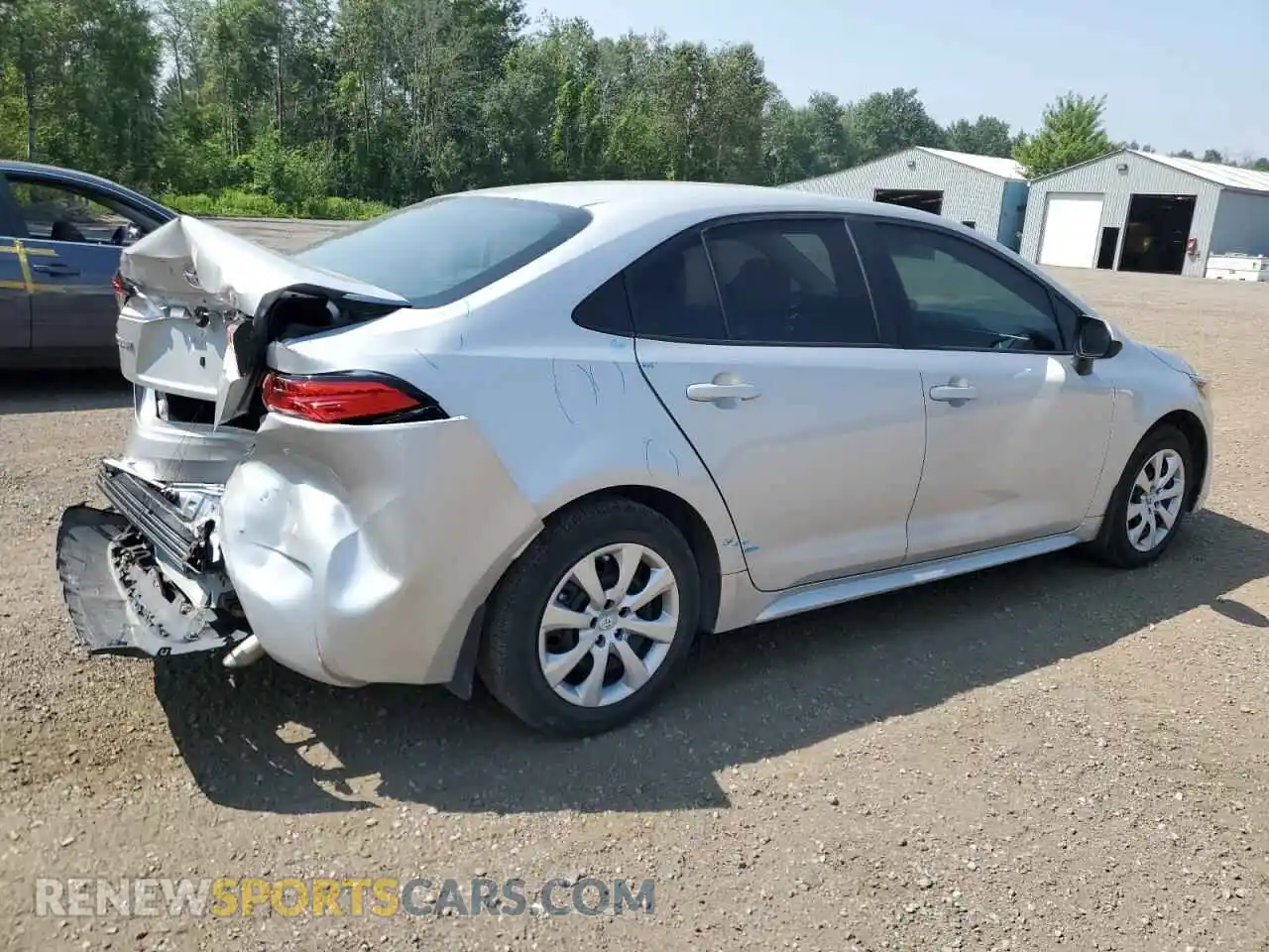 3 Photograph of a damaged car 5YFBPMBEXNP322016 TOYOTA COROLLA 2022