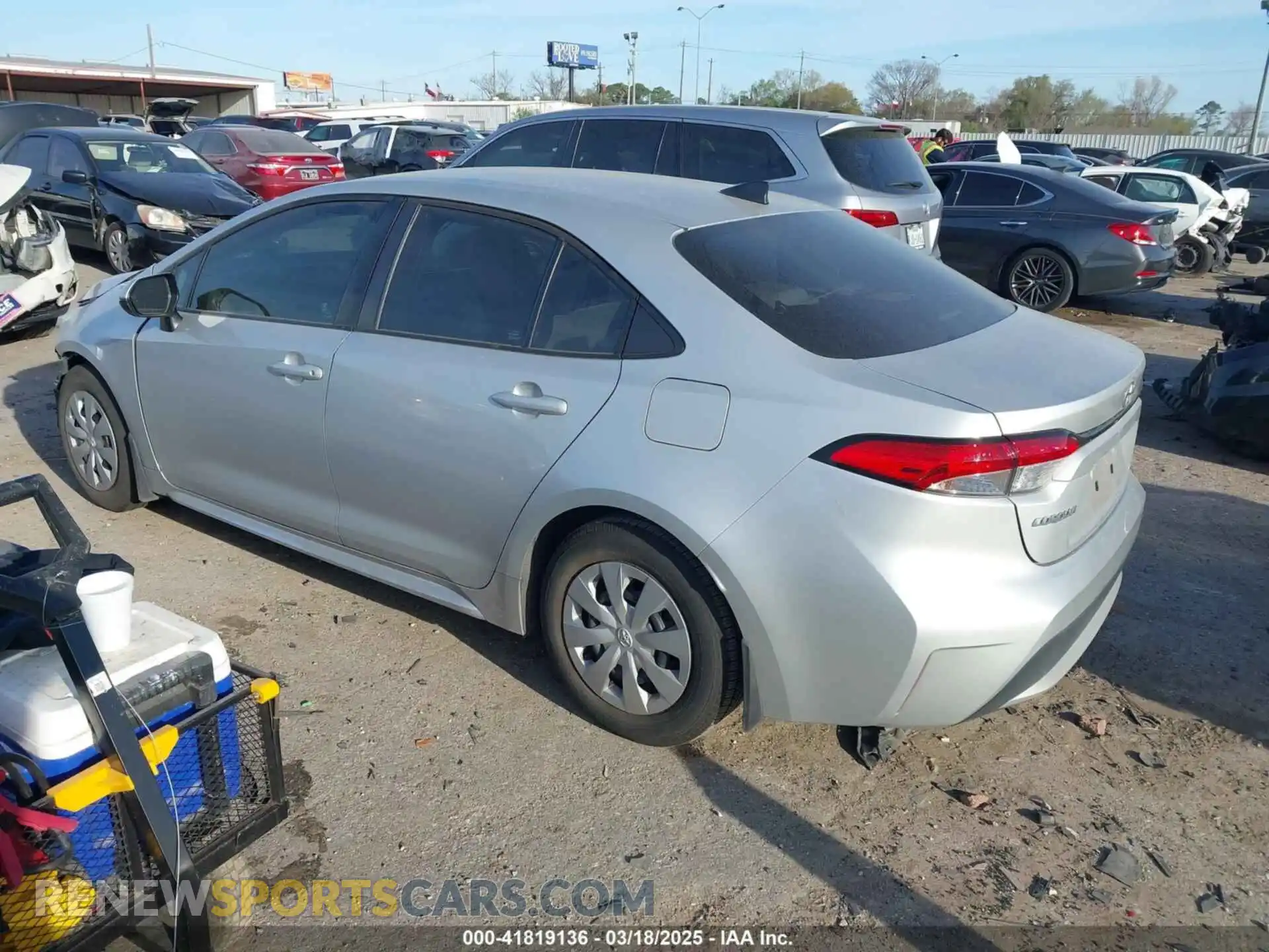 3 Photograph of a damaged car 5YFDPMAEXNP300477 TOYOTA COROLLA 2022