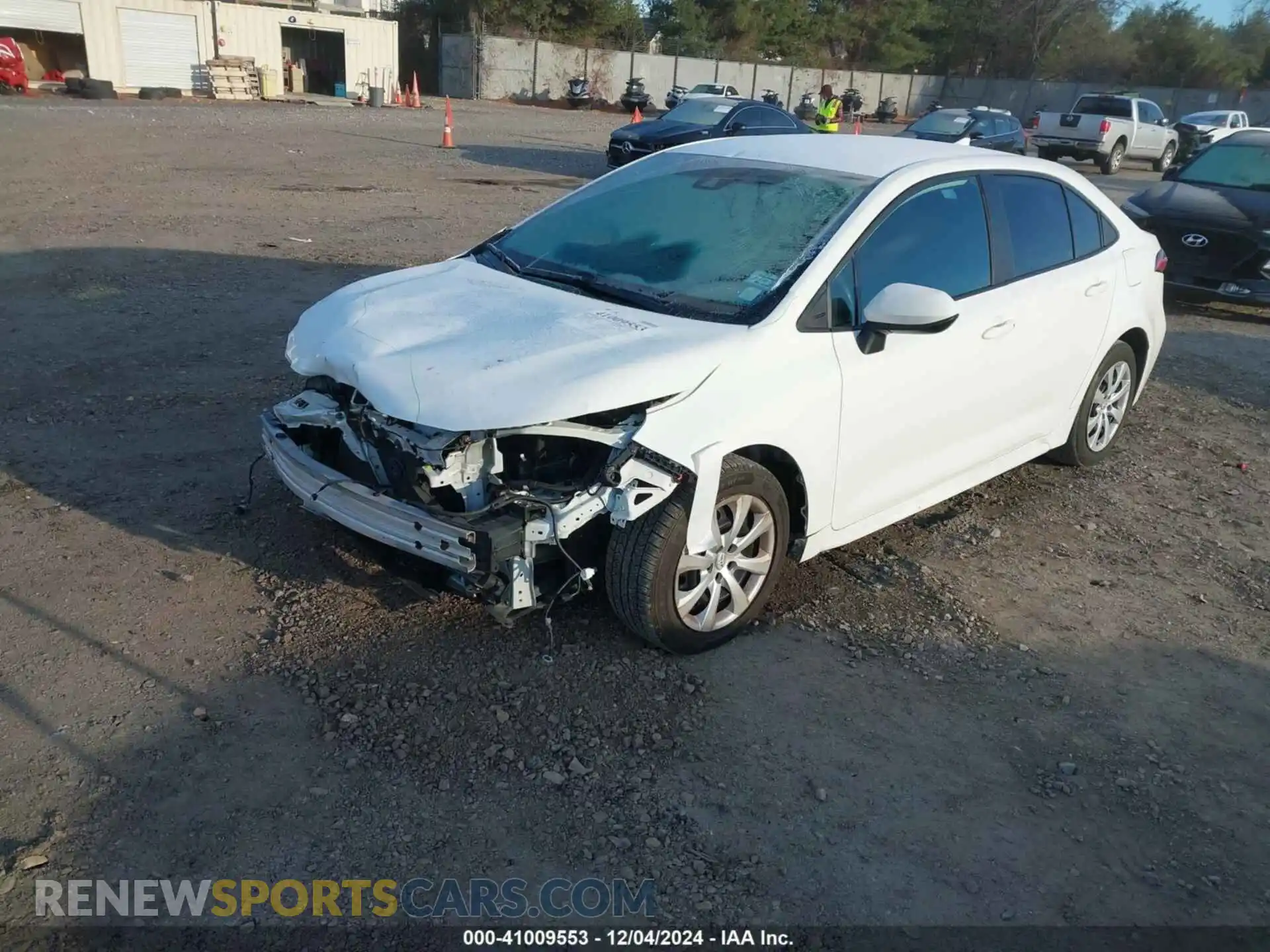 2 Photograph of a damaged car 5YFEPMAE2NP272422 TOYOTA COROLLA 2022