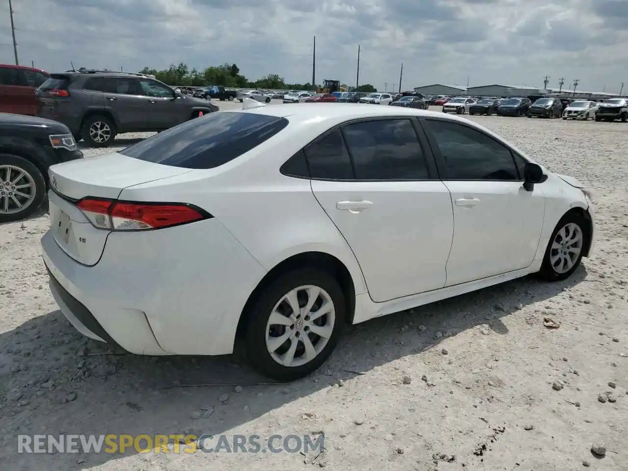 3 Photograph of a damaged car 5YFEPMAE2NP272887 TOYOTA COROLLA 2022