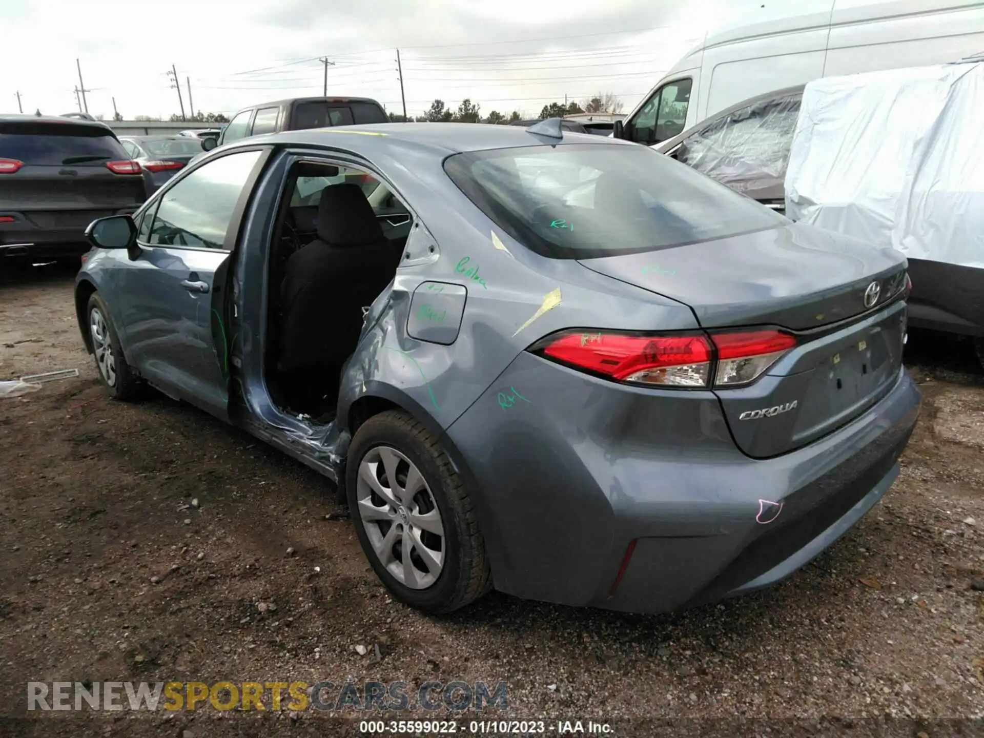3 Photograph of a damaged car 5YFEPMAE2NP280164 TOYOTA COROLLA 2022