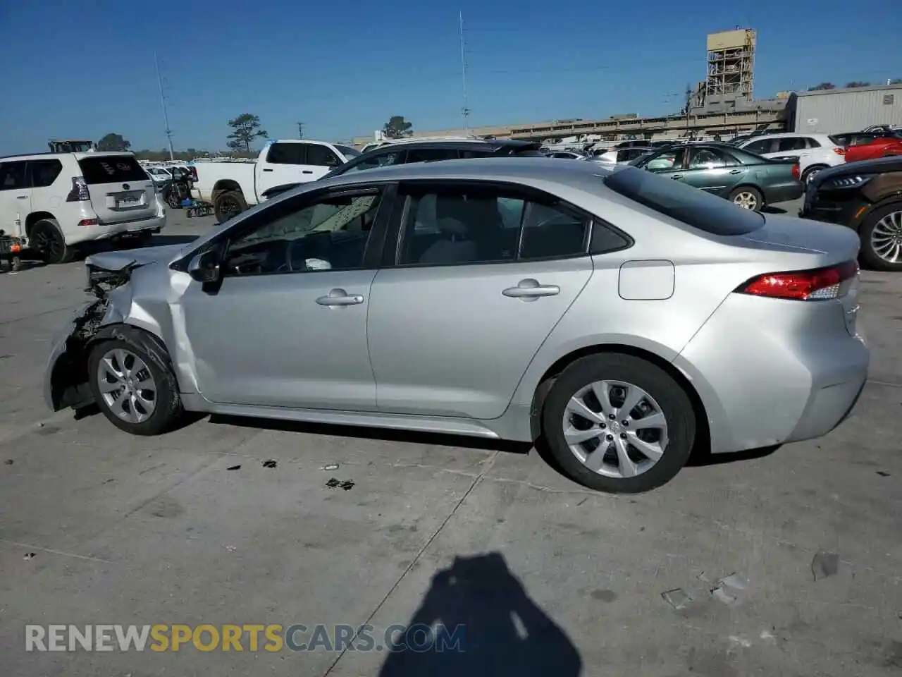 2 Photograph of a damaged car 5YFEPMAE2NP297434 TOYOTA COROLLA 2022