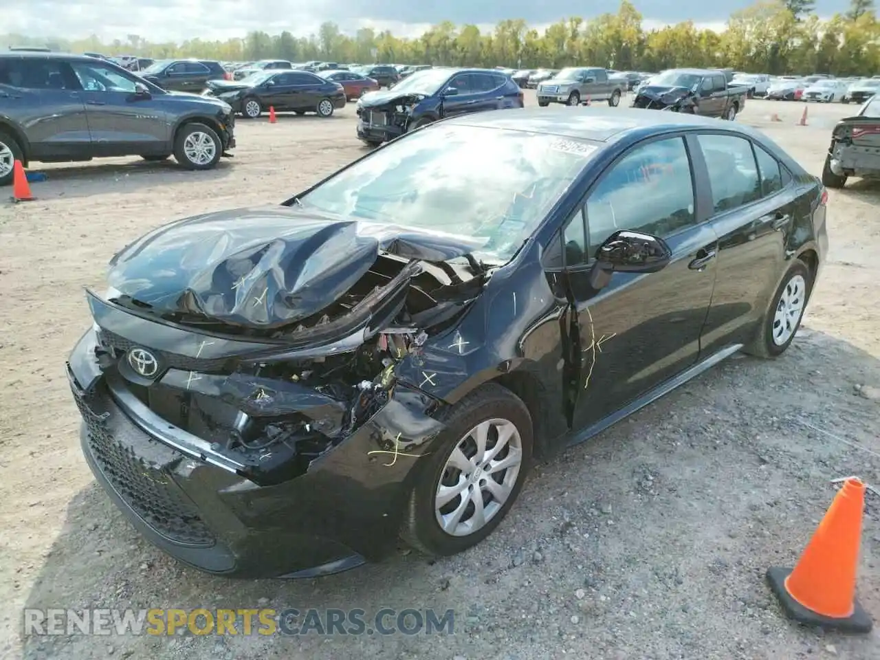 2 Photograph of a damaged car 5YFEPMAE2NP330450 TOYOTA COROLLA 2022