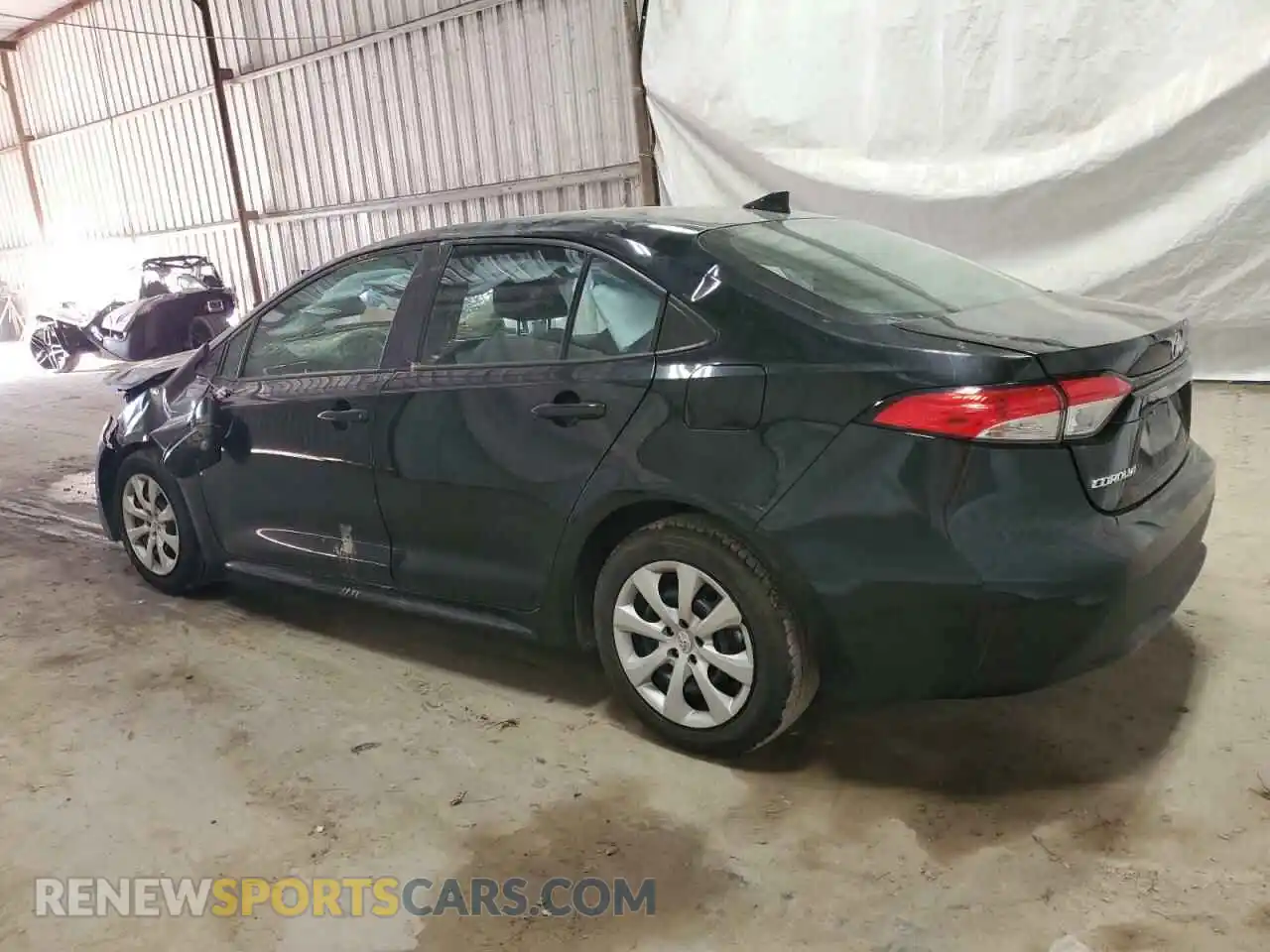 2 Photograph of a damaged car 5YFEPMAE2NP333302 TOYOTA COROLLA 2022