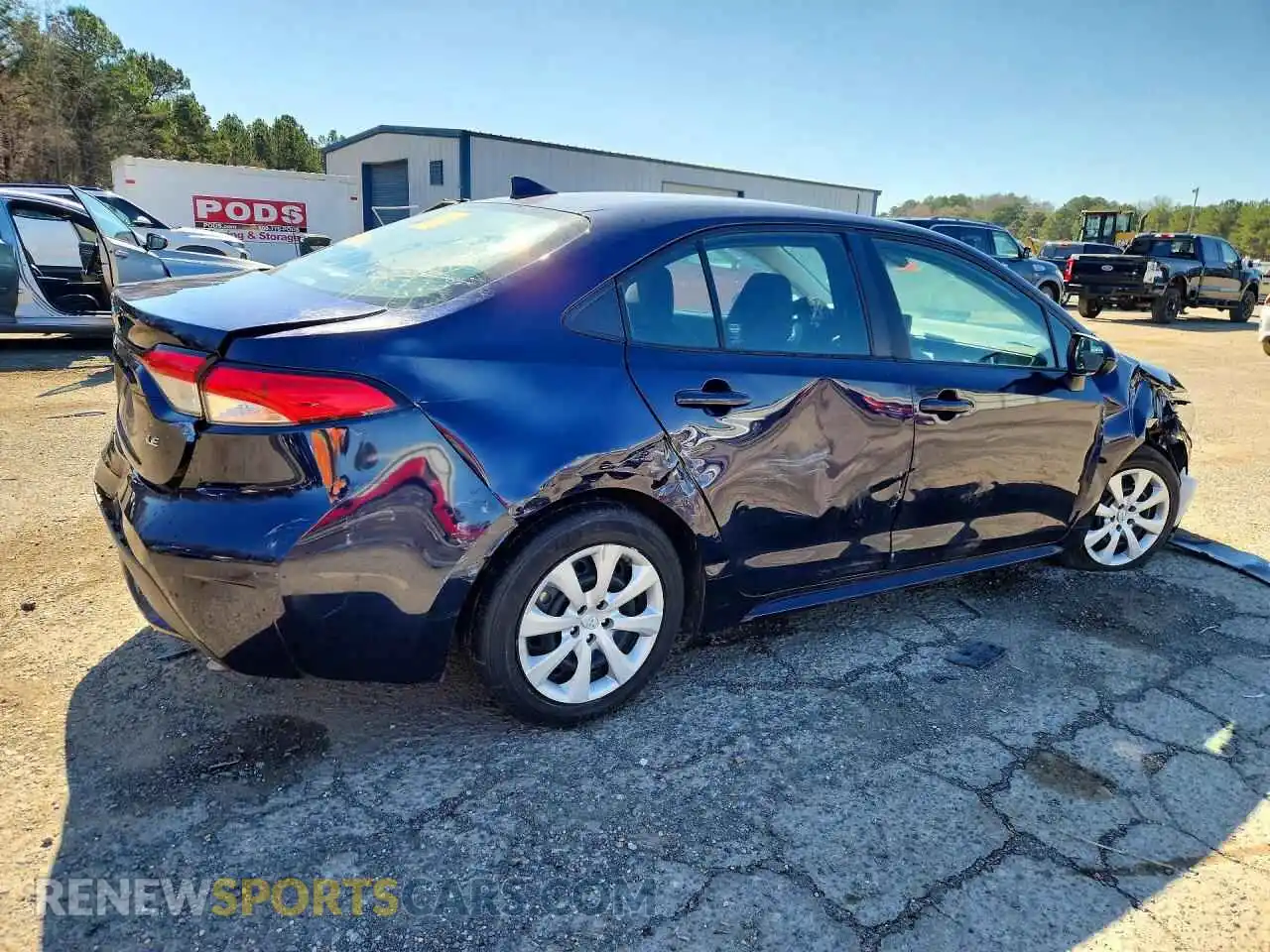 3 Photograph of a damaged car 5YFEPMAE2NP333445 TOYOTA COROLLA 2022