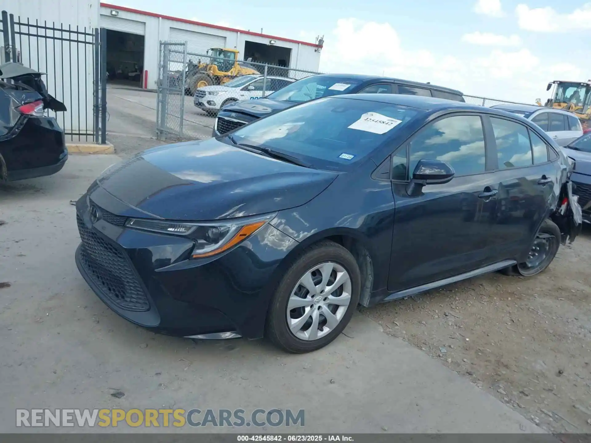 2 Photograph of a damaged car 5YFEPMAE2NP367501 TOYOTA COROLLA 2022