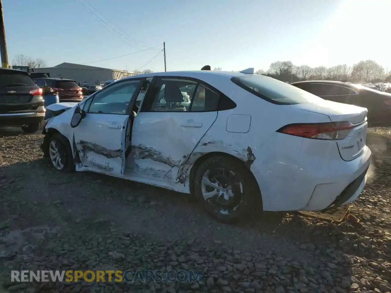 2 Photograph of a damaged car 5YFEPMAE2NP382404 TOYOTA COROLLA 2022