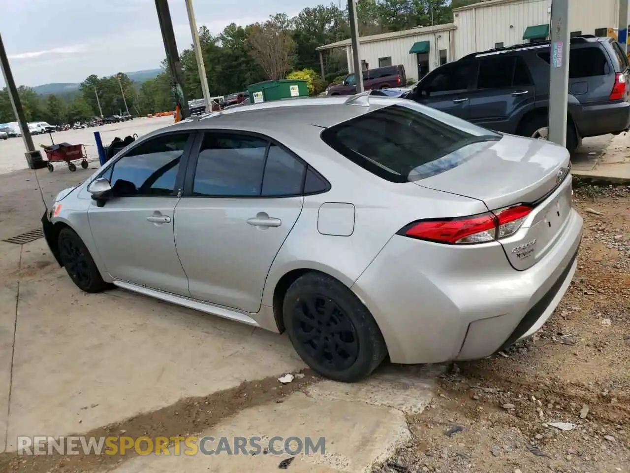 2 Photograph of a damaged car 5YFEPMAE2NP392043 TOYOTA COROLLA 2022