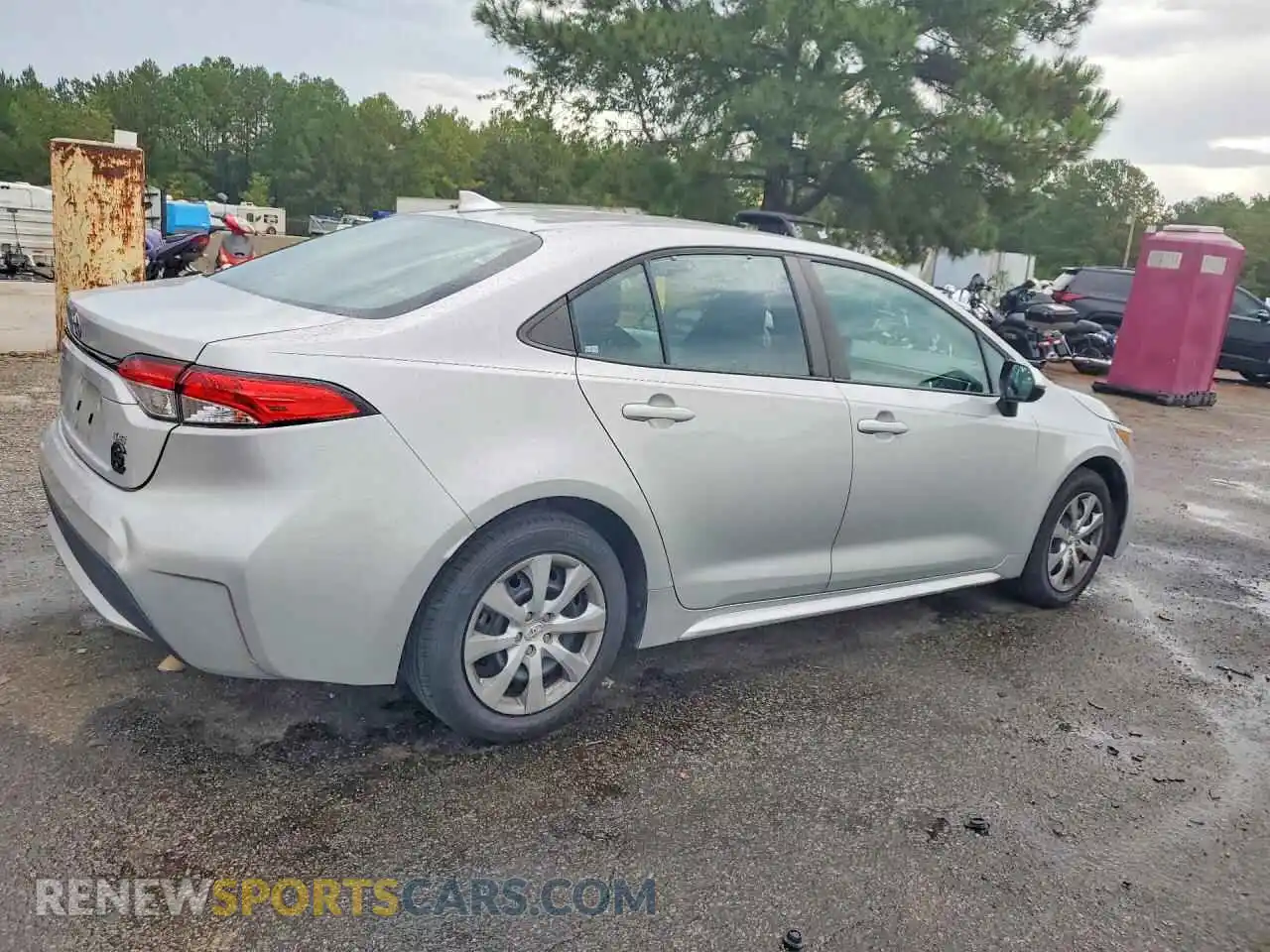 3 Photograph of a damaged car 5YFEPMAE3NP324091 TOYOTA COROLLA 2022