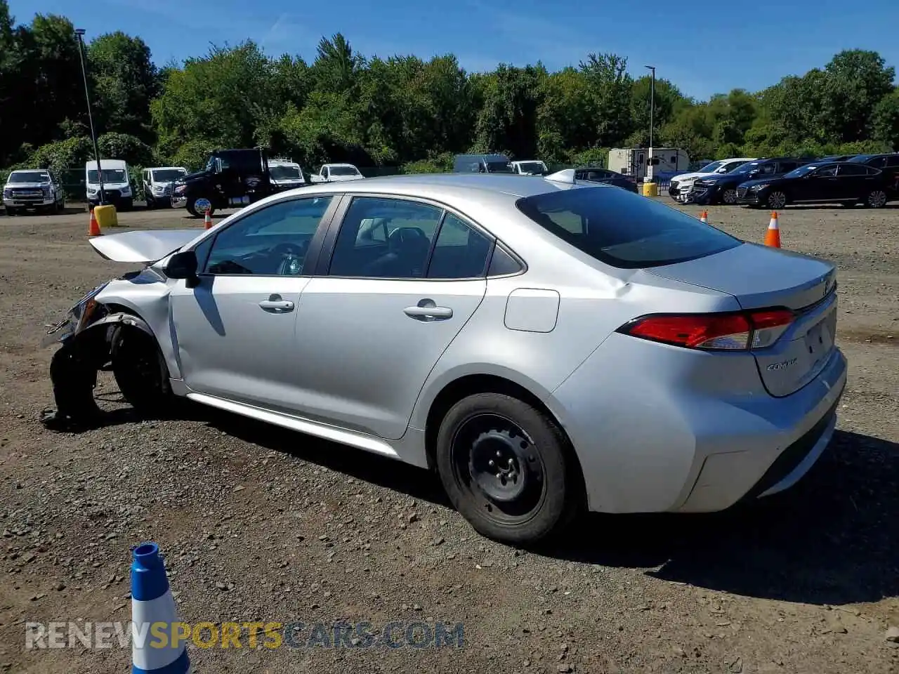 2 Photograph of a damaged car 5YFEPMAE3NP366079 TOYOTA COROLLA 2022