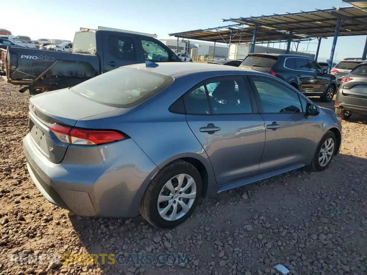 3 Photograph of a damaged car 5YFEPMAE4NP277587 TOYOTA COROLLA 2022