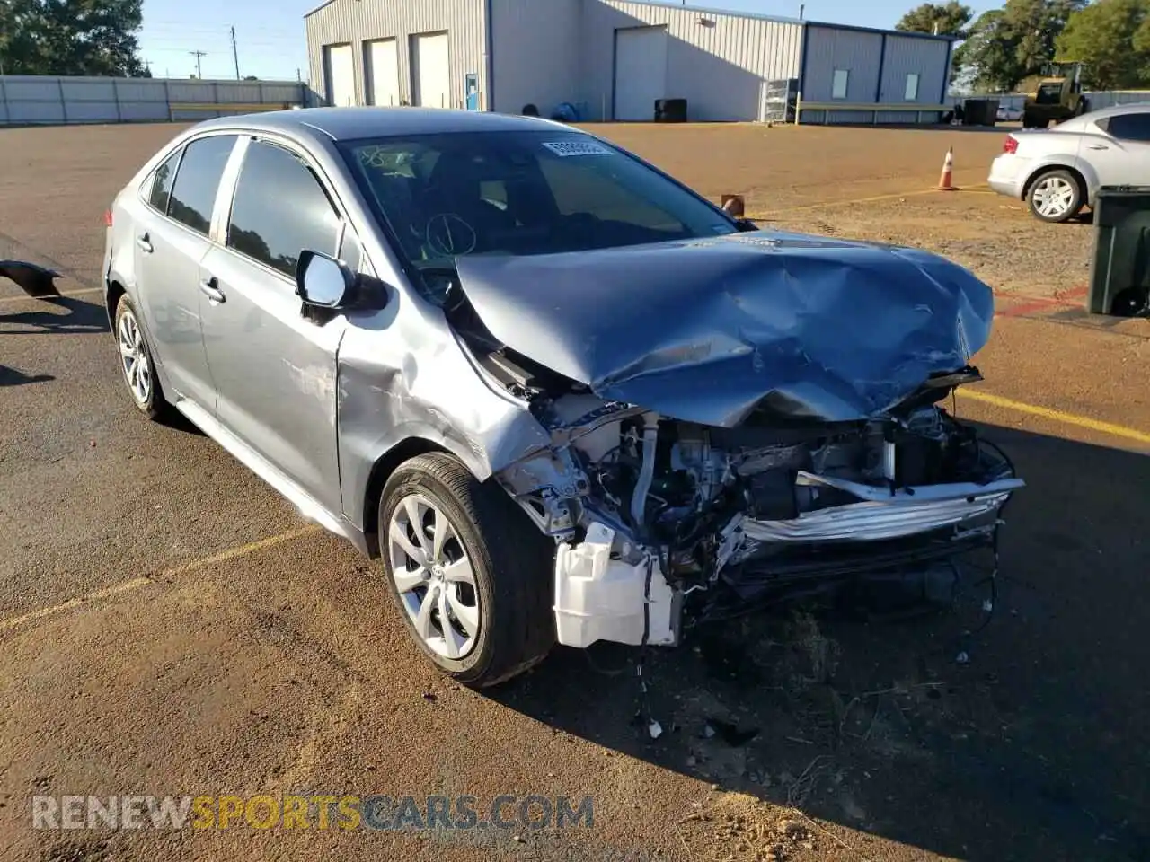 1 Photograph of a damaged car 5YFEPMAE4NP283003 TOYOTA COROLLA 2022