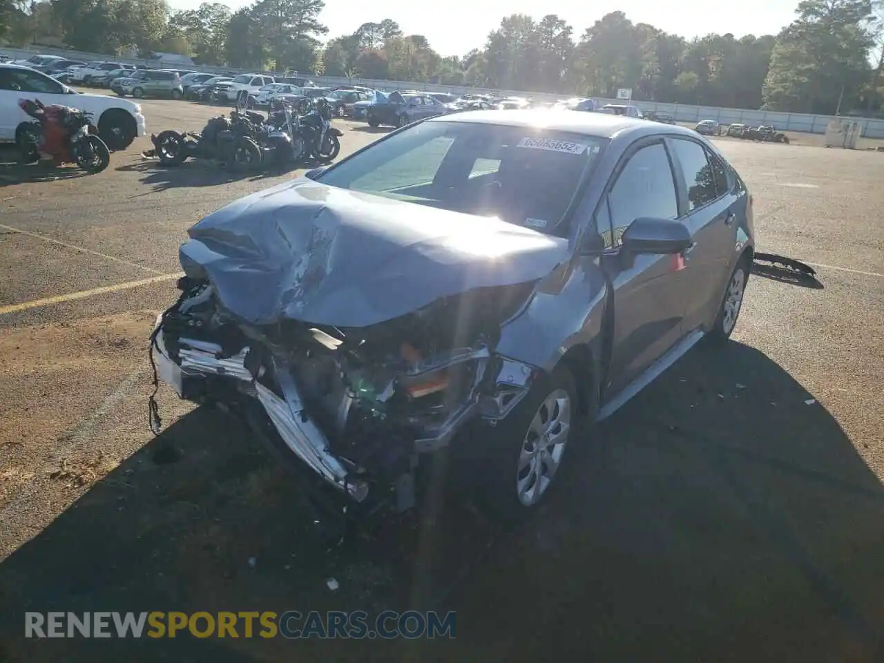 2 Photograph of a damaged car 5YFEPMAE4NP283003 TOYOTA COROLLA 2022