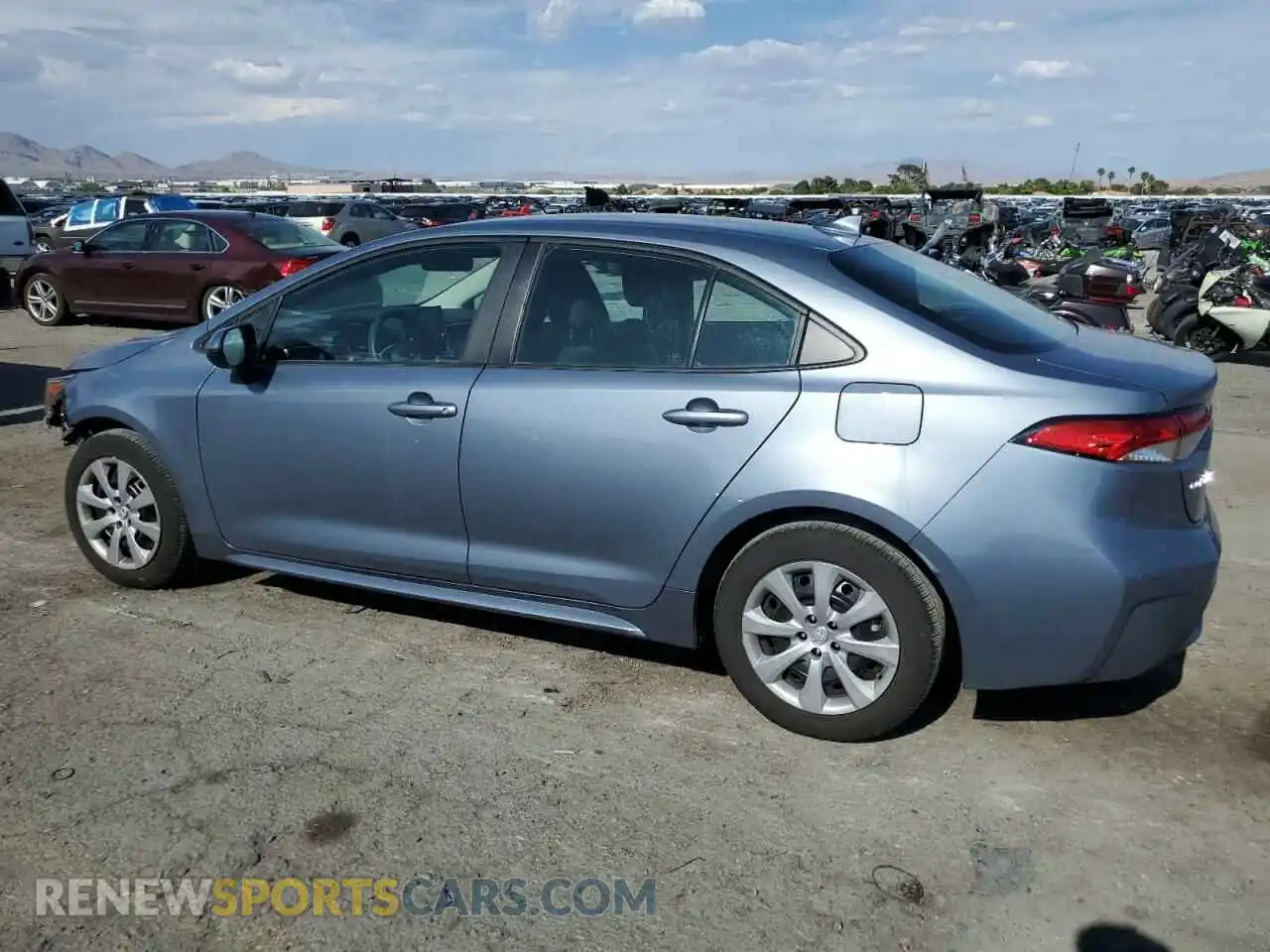 2 Photograph of a damaged car 5YFEPMAE4NP302701 TOYOTA COROLLA 2022