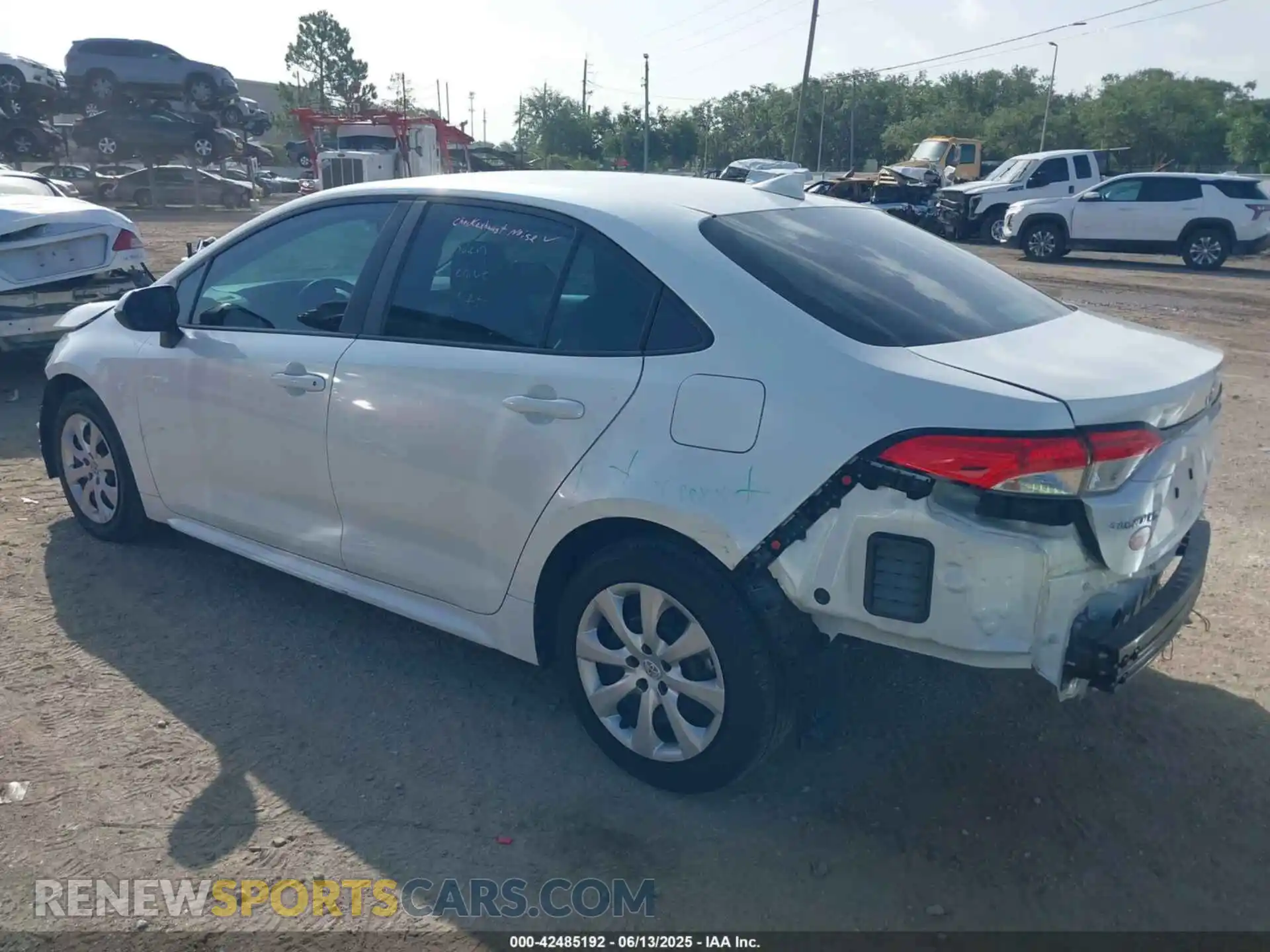3 Фотография поврежденного автомобиля 5YFEPMAE4NP322656 TOYOTA COROLLA 2022