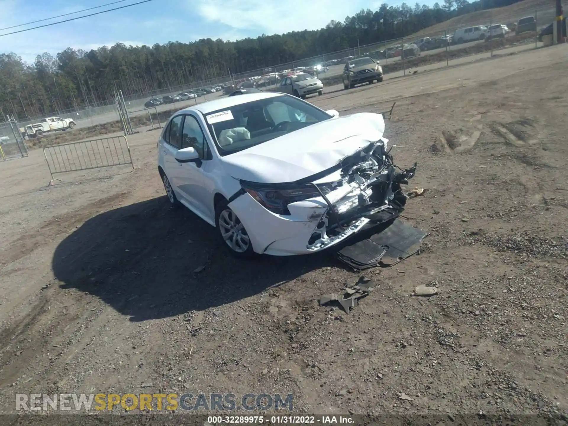 1 Photograph of a damaged car 5YFEPMAE5NP289909 TOYOTA COROLLA 2022