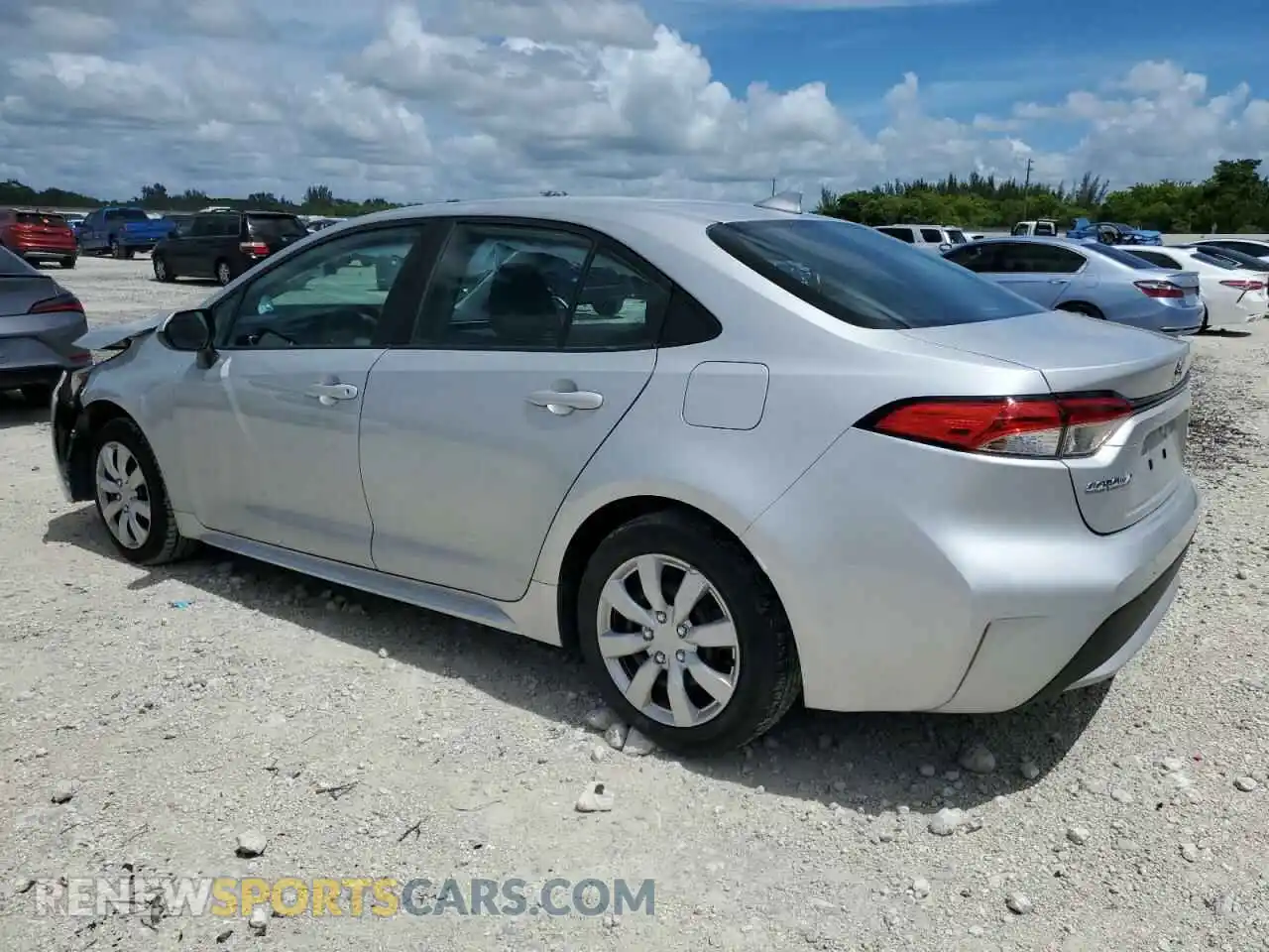 2 Photograph of a damaged car 5YFEPMAE5NP310760 TOYOTA COROLLA 2022
