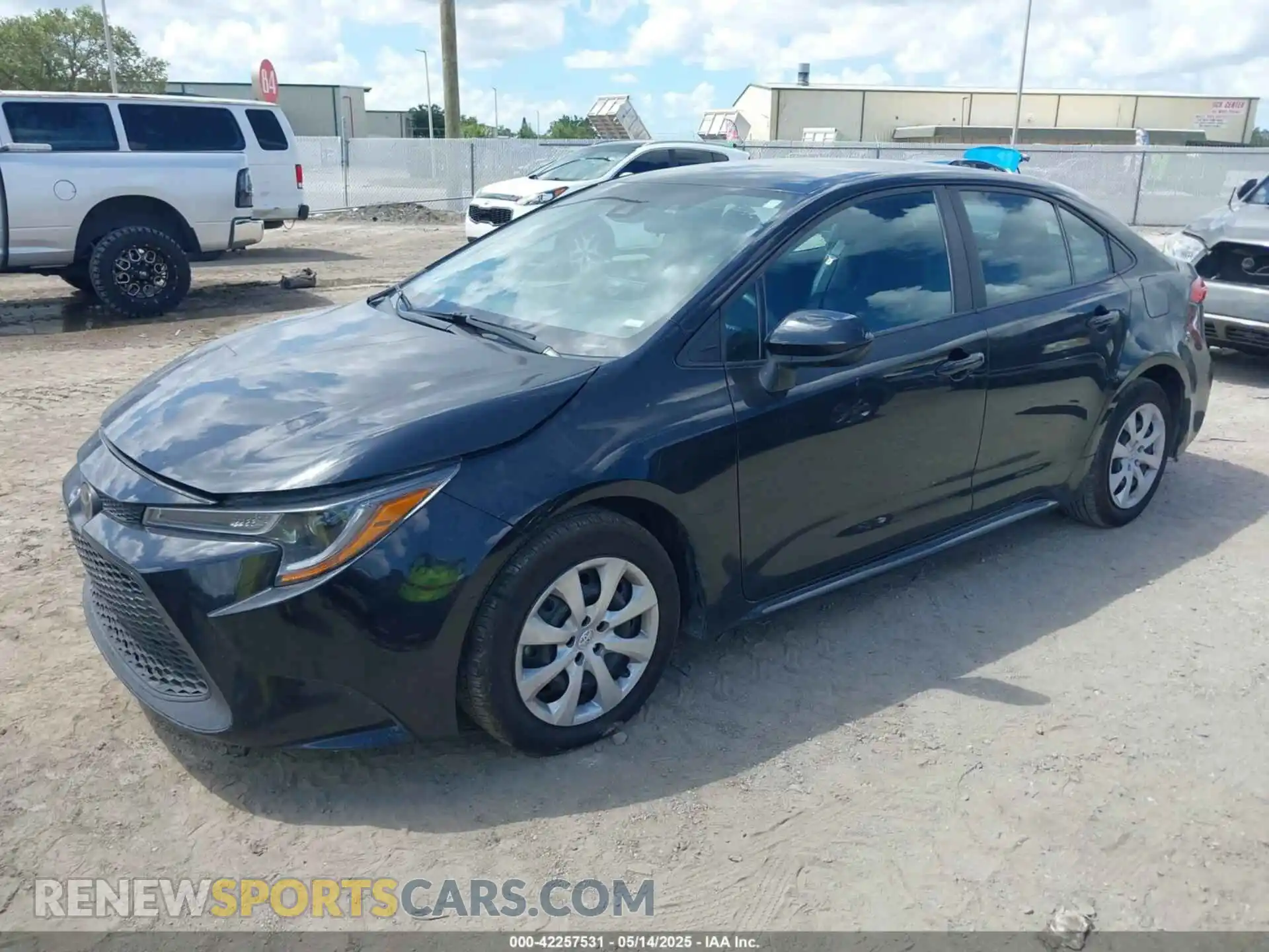 2 Photograph of a damaged car 5YFEPMAE5NP332337 TOYOTA COROLLA 2022