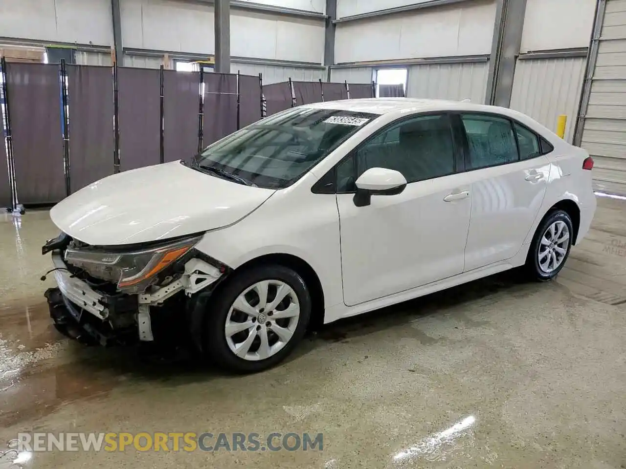 1 Photograph of a damaged car 5YFEPMAE6NP306491 TOYOTA COROLLA 2022