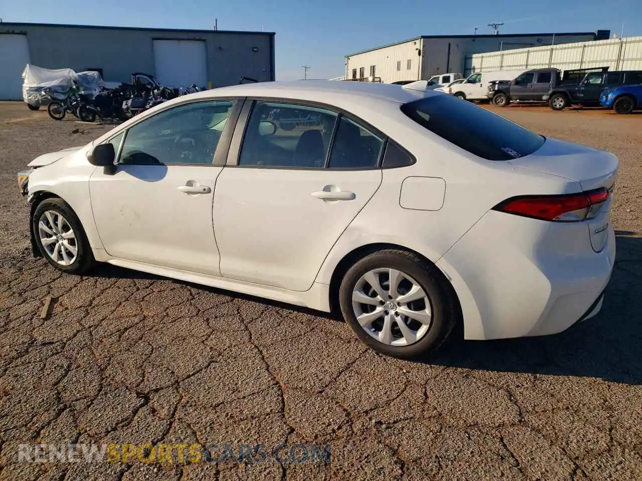 2 Photograph of a damaged car 5YFEPMAE7NP281505 TOYOTA COROLLA 2022