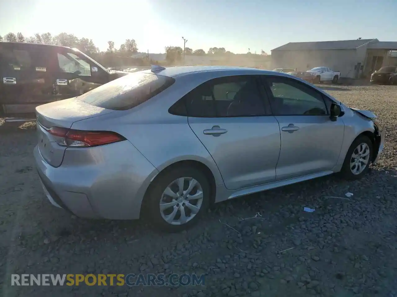 3 fotografías del automóvil dañado 5YFEPMAE7NP281777 TOYOTA COROLLA 2022