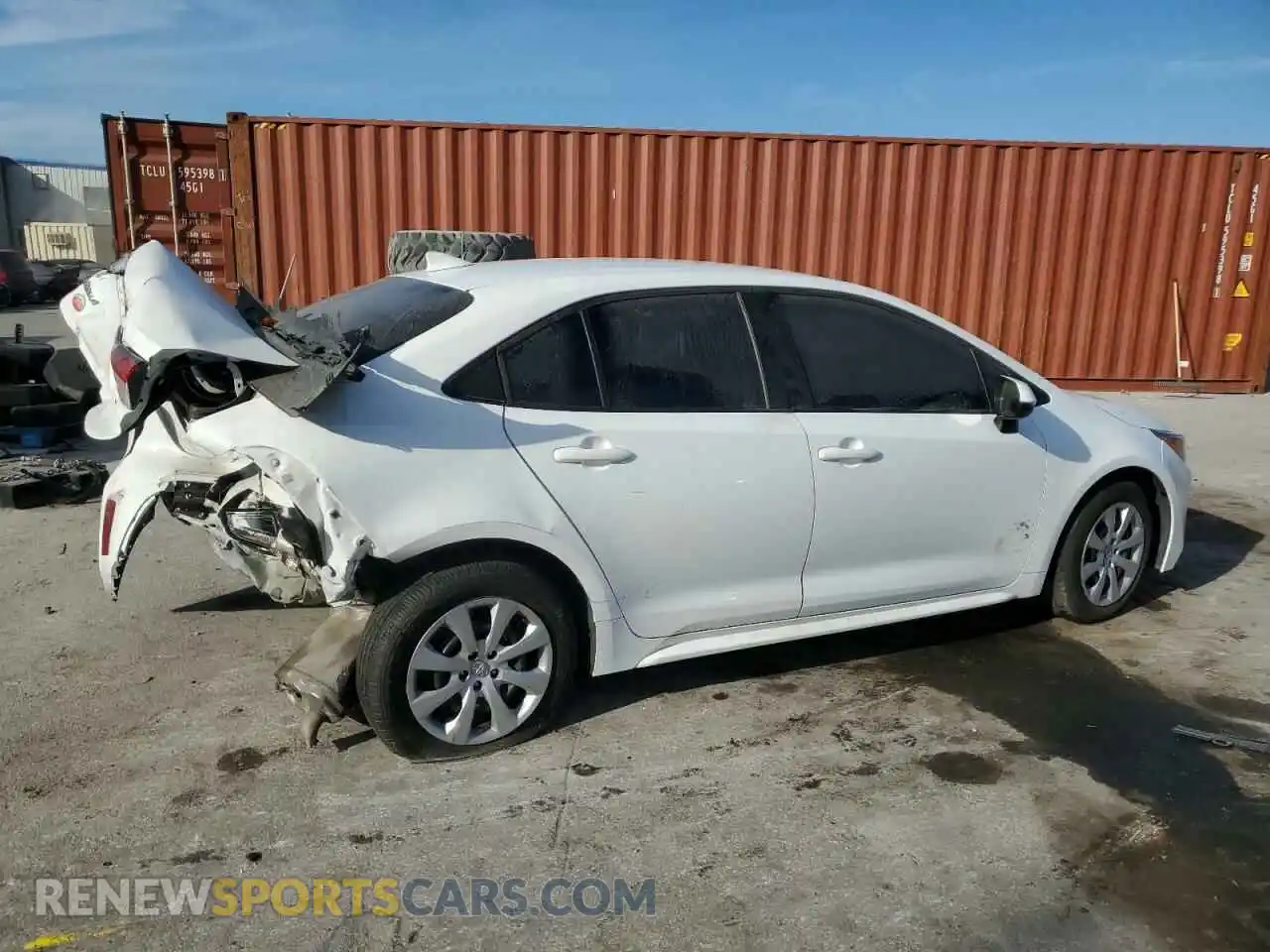 3 Photograph of a damaged car 5YFEPMAE7NP294495 TOYOTA COROLLA 2022
