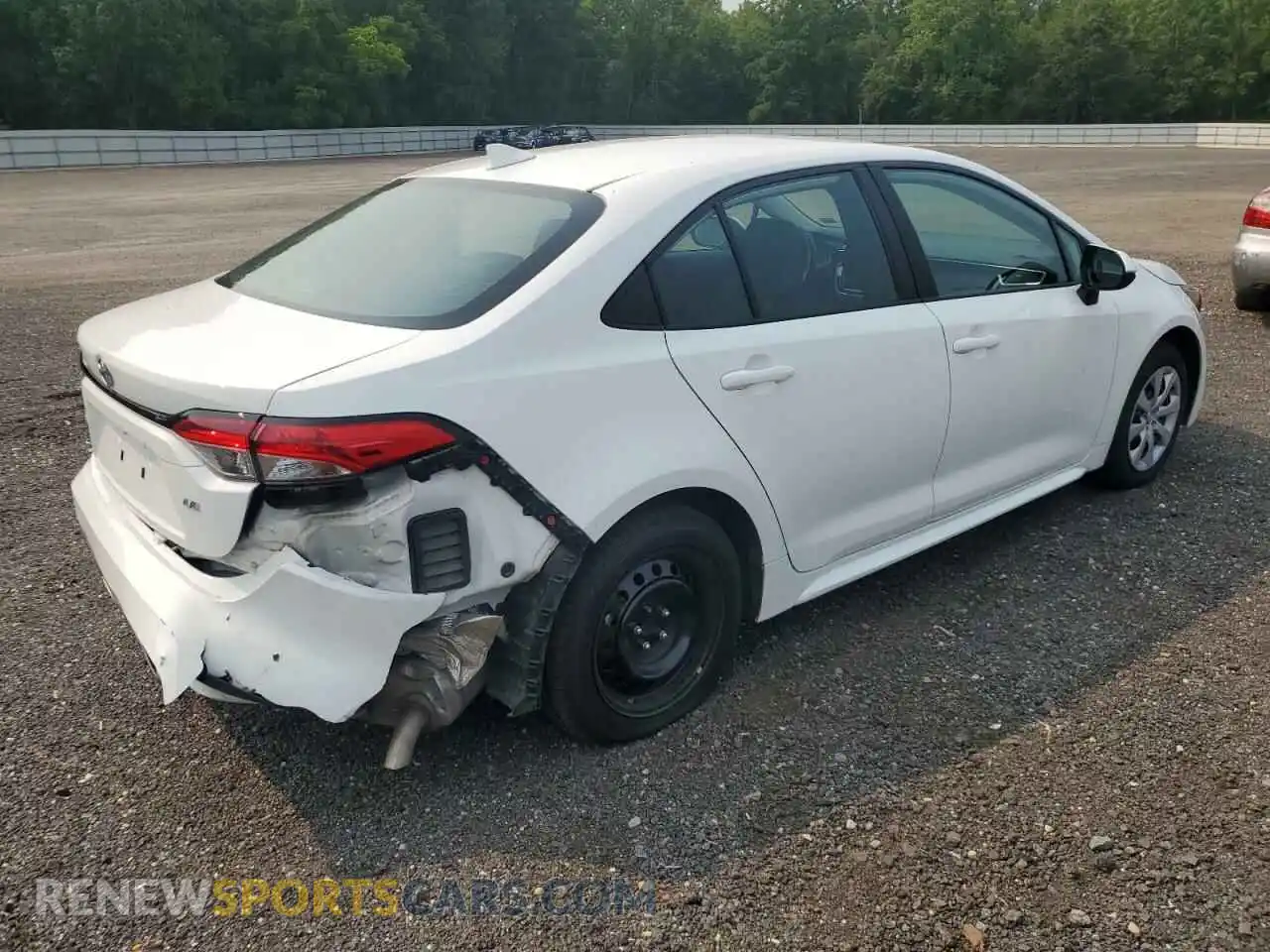 3 Photograph of a damaged car 5YFEPMAE7NP306497 TOYOTA COROLLA 2022