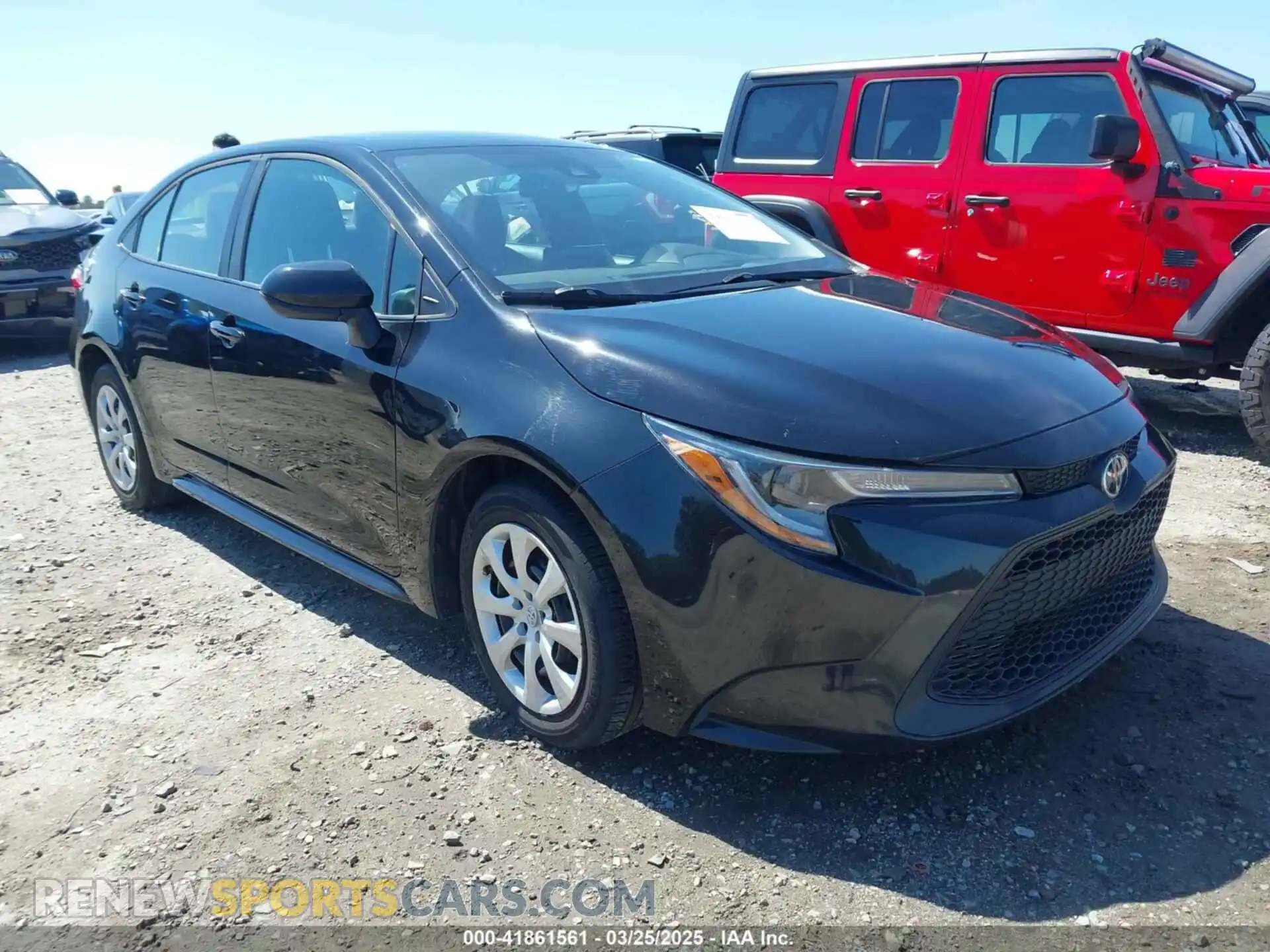 1 Photograph of a damaged car 5YFEPMAE7NP335272 TOYOTA COROLLA 2022