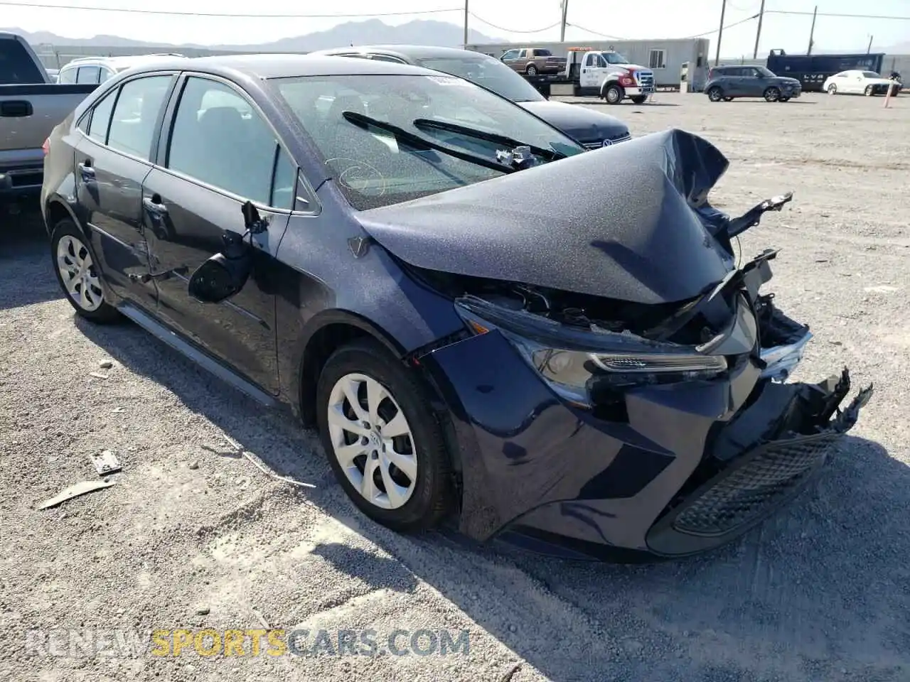 1 Photograph of a damaged car 5YFEPMAE8NP289841 TOYOTA COROLLA 2022