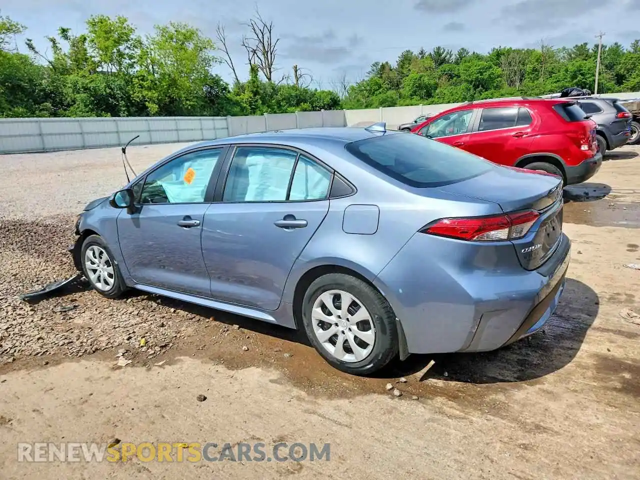 2 fotografías del automóvil dañado 5YFEPMAE8NP307447 TOYOTA COROLLA 2022