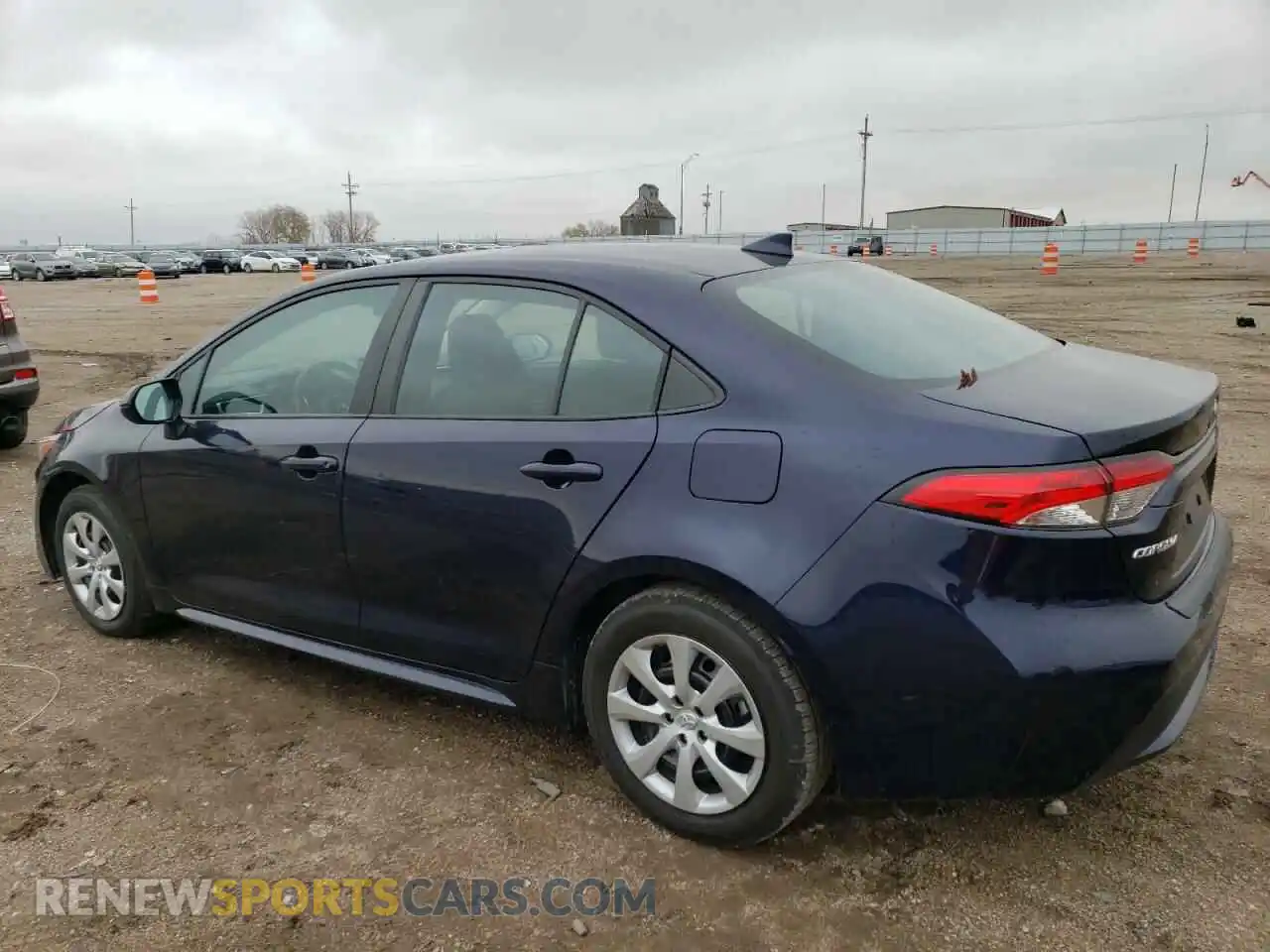2 Photograph of a damaged car 5YFEPMAE8NP319159 TOYOTA COROLLA 2022