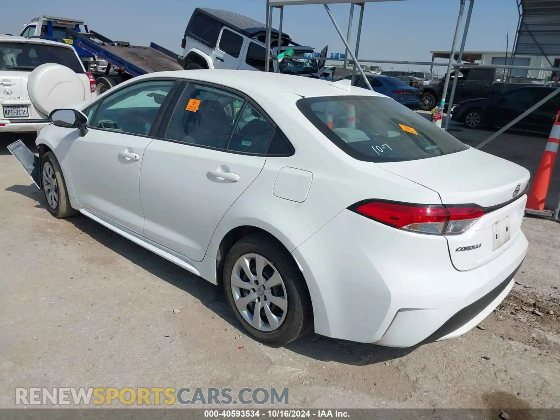 3 Photograph of a damaged car 5YFEPMAE8NP327875 TOYOTA COROLLA 2022
