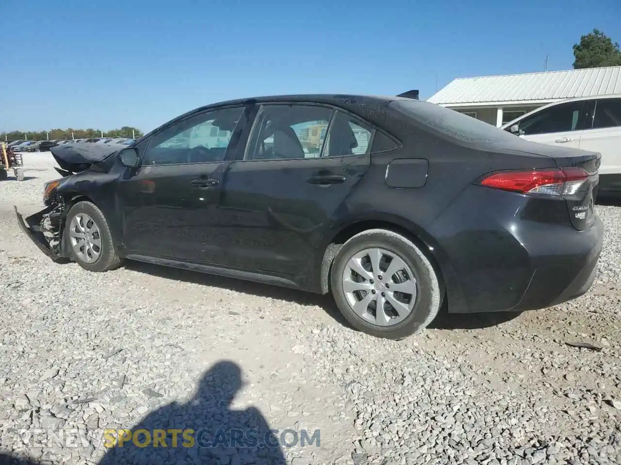 2 Photograph of a damaged car 5YFEPMAE8NP335149 TOYOTA COROLLA 2022