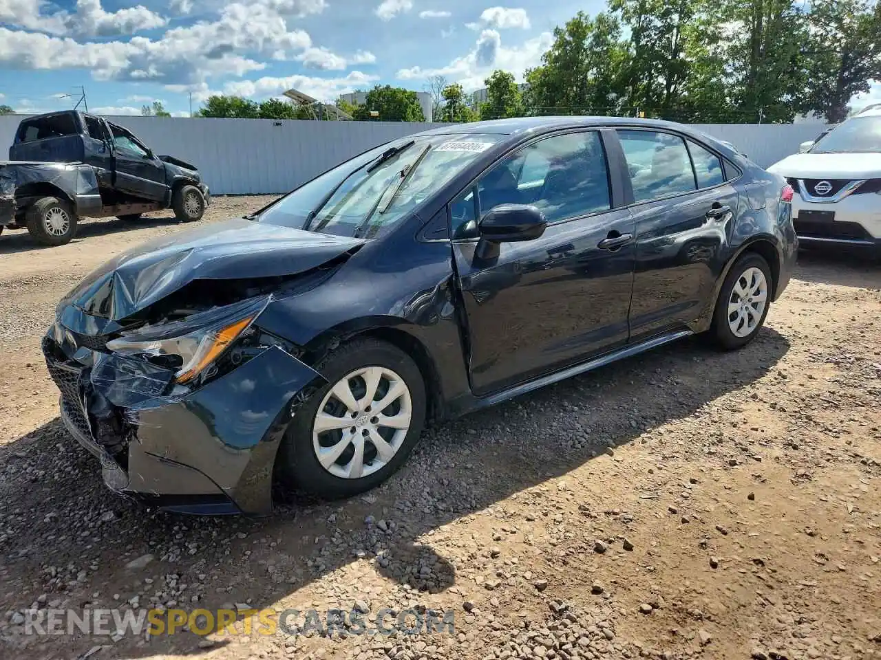 1 Photograph of a damaged car 5YFEPMAE8NP340884 TOYOTA COROLLA 2022